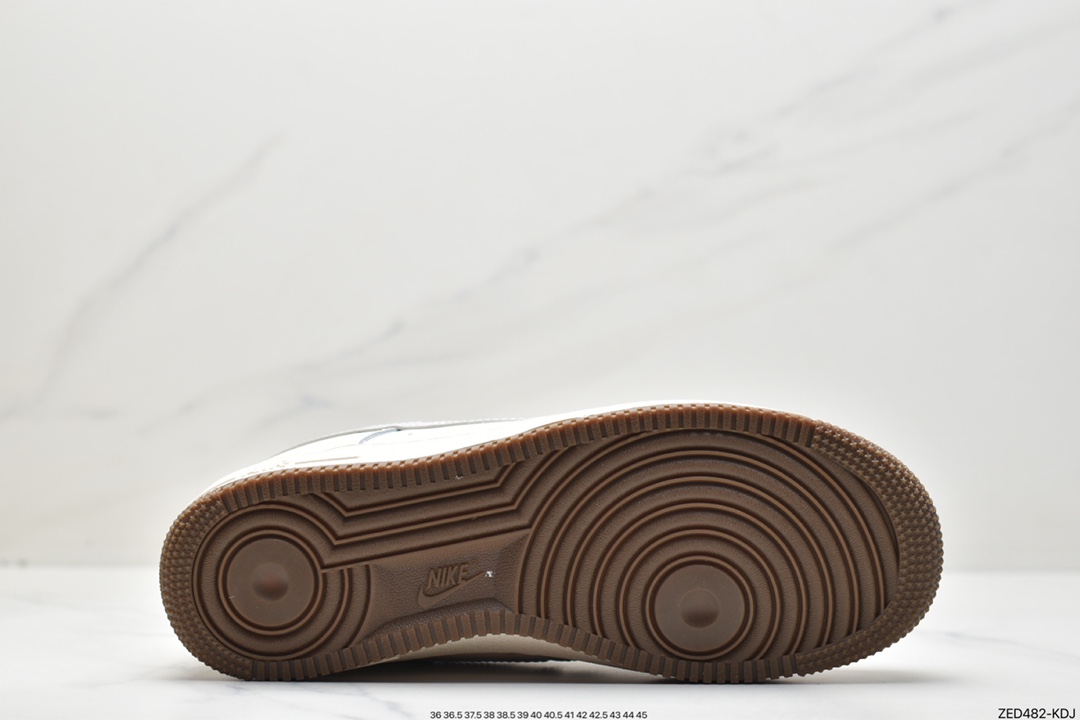 260 Nike Air Force 1 空军一号 BS9055-833