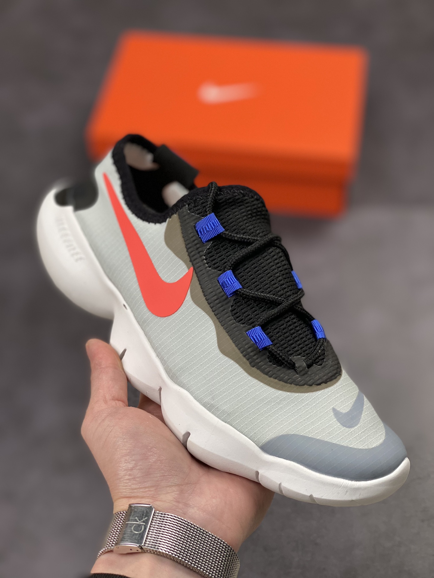 160 NIKE FREE RN FLYKNIT 5.0 赤足轻便跑鞋 CI9921-005