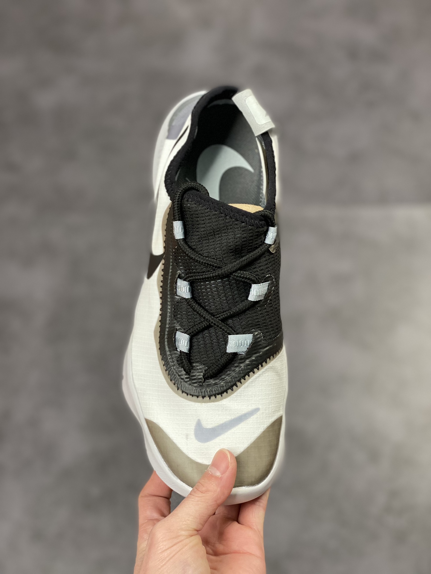 160 NIKE FREE RN FLYKNIT 5.0 赤足轻便跑鞋 CI9921-100