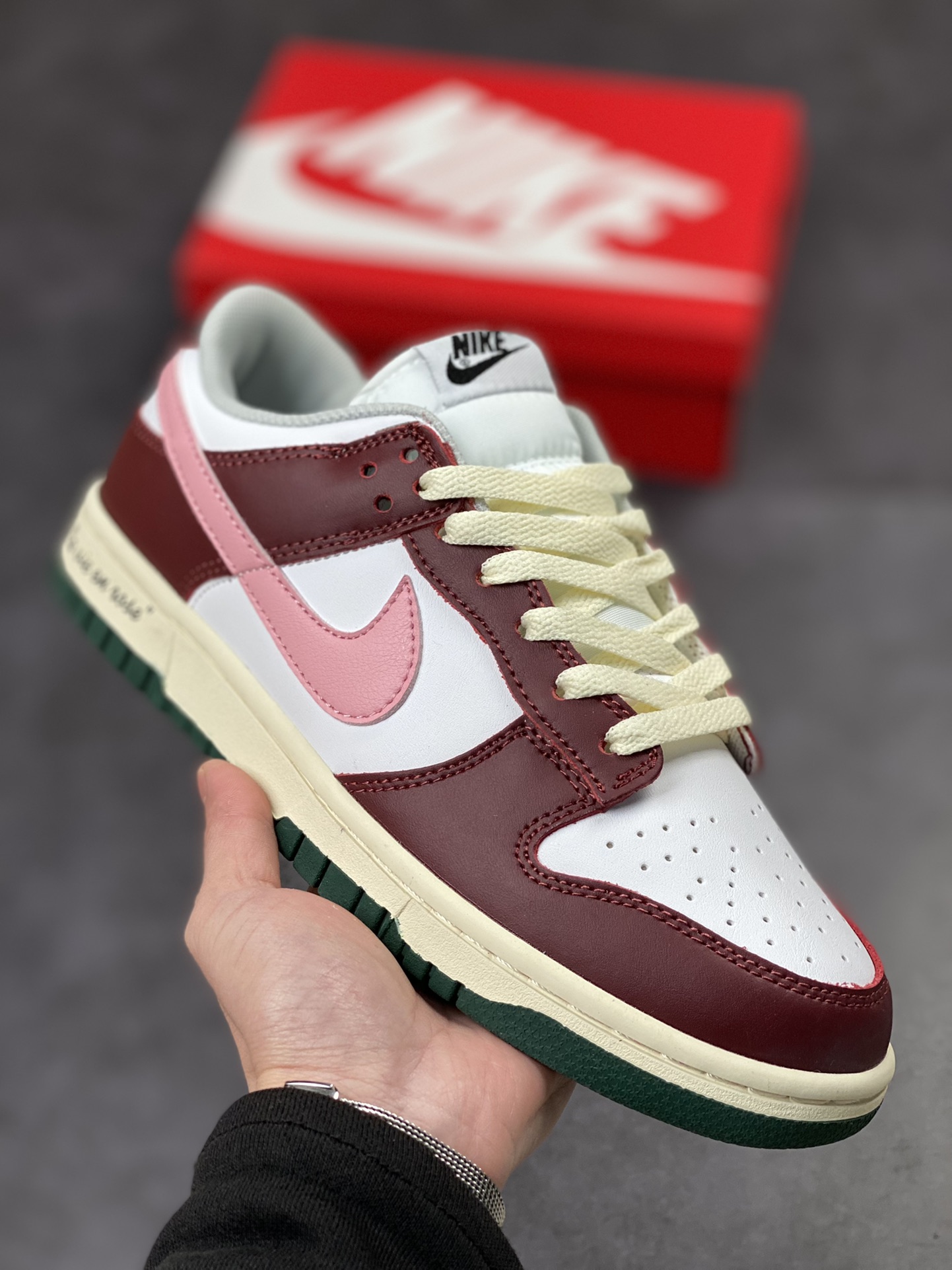 200 NIKE SB Dunk Low 车厘子 情人节 性价比天花板DD1503-117
