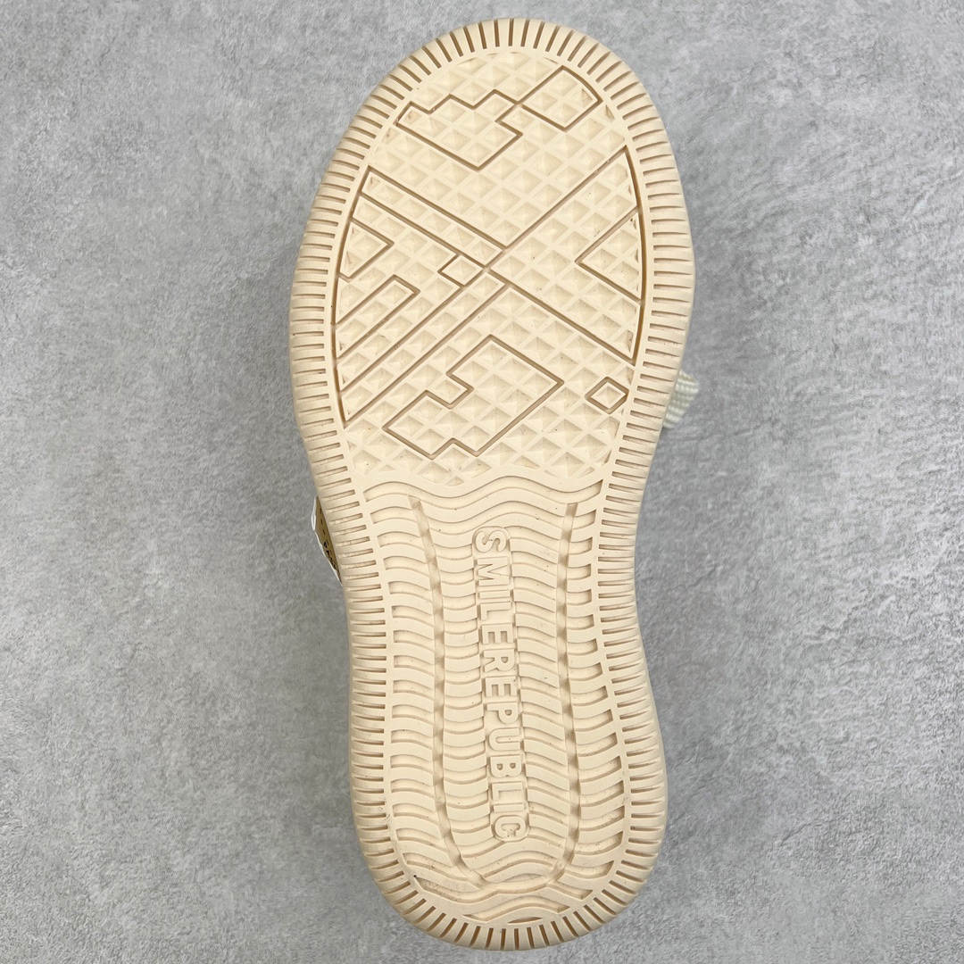 图片[9]-＃开春福利 SMILEREPUBLIC檀健次同款经典新款起司猫低帮开口笑厚底帆布鞋 新晋街头鞋履品牌SMILEREPUBLIC Canvas 系列 以 SMILE 为灵感来源 捕捉潮流 主打柔软的帆布设计 有裁切的羊毛流苏与独特编织技艺 超软水染牛皮内里 注塑成型鞋垫 4cm厘米外增高效果橡胶鞋底 尺码：35 36 37 38 39 40 41 42 43 44-选品中心