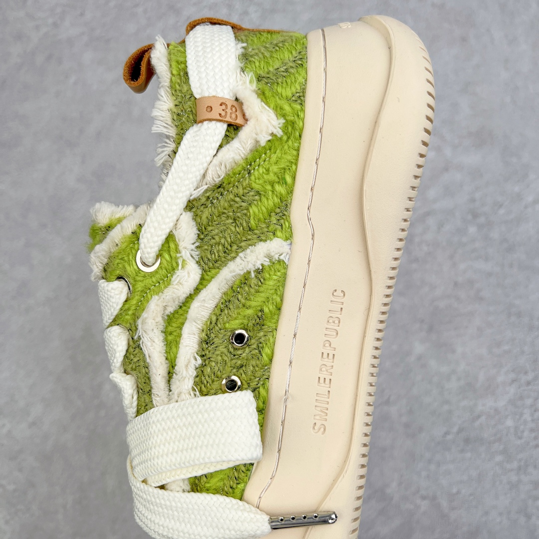 图片[7]-＃开春福利 SMILEREPUBLIC檀健次同款经典新款起司猫低帮开口笑厚底帆布鞋 新晋街头鞋履品牌SMILEREPUBLIC Canvas 系列 以 SMILE 为灵感来源 捕捉潮流 主打柔软的帆布设计 有裁切的羊毛流苏与独特编织技艺 超软水染牛皮内里 注塑成型鞋垫 4cm厘米外增高效果橡胶鞋底 尺码：35 36 37 38 39 40 41 42 43 44-选品中心