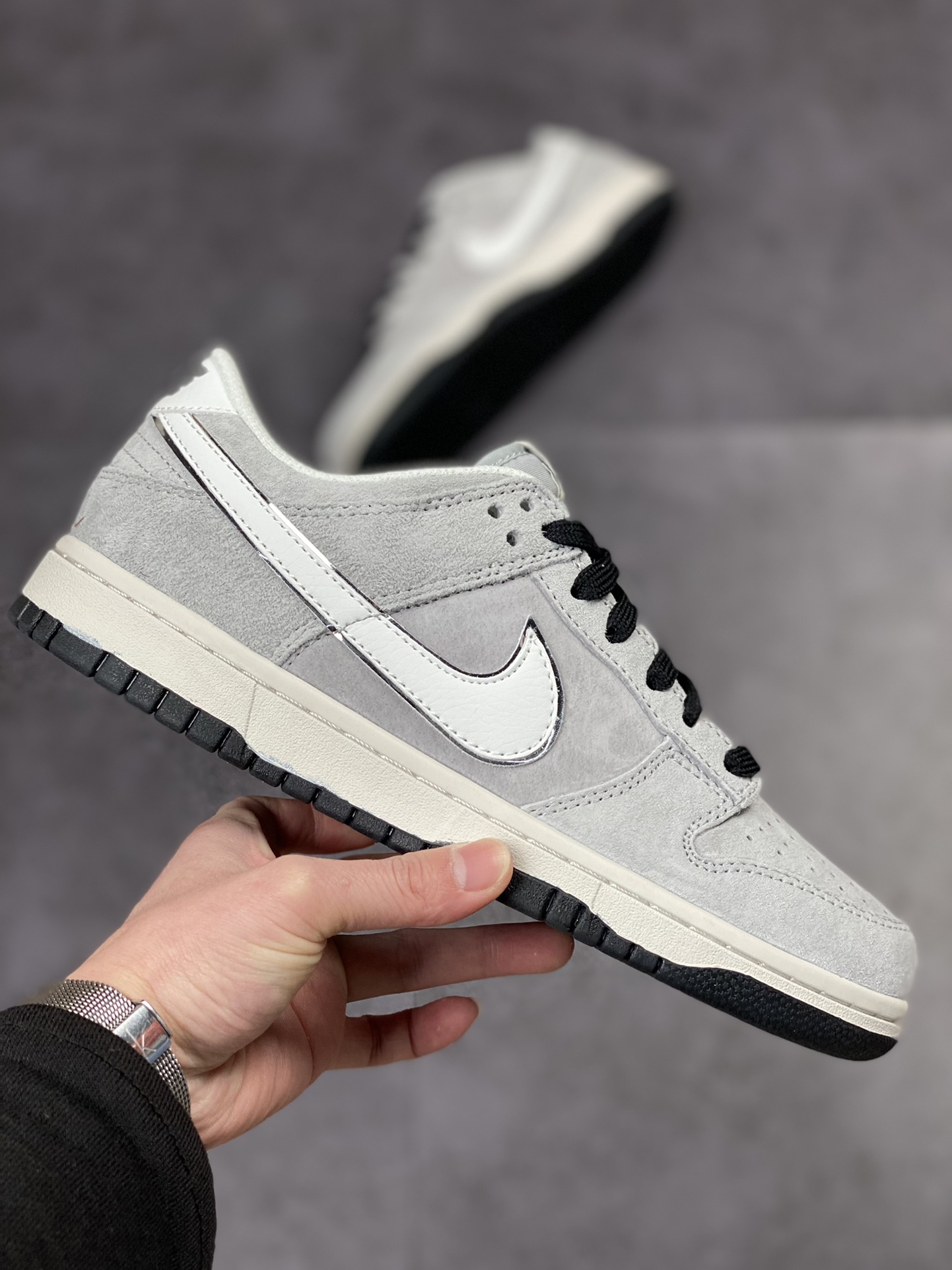 200 NIKE SB Dunk Low 大友克洋 性价比天花板 尝鲜先行版 CV0820-508