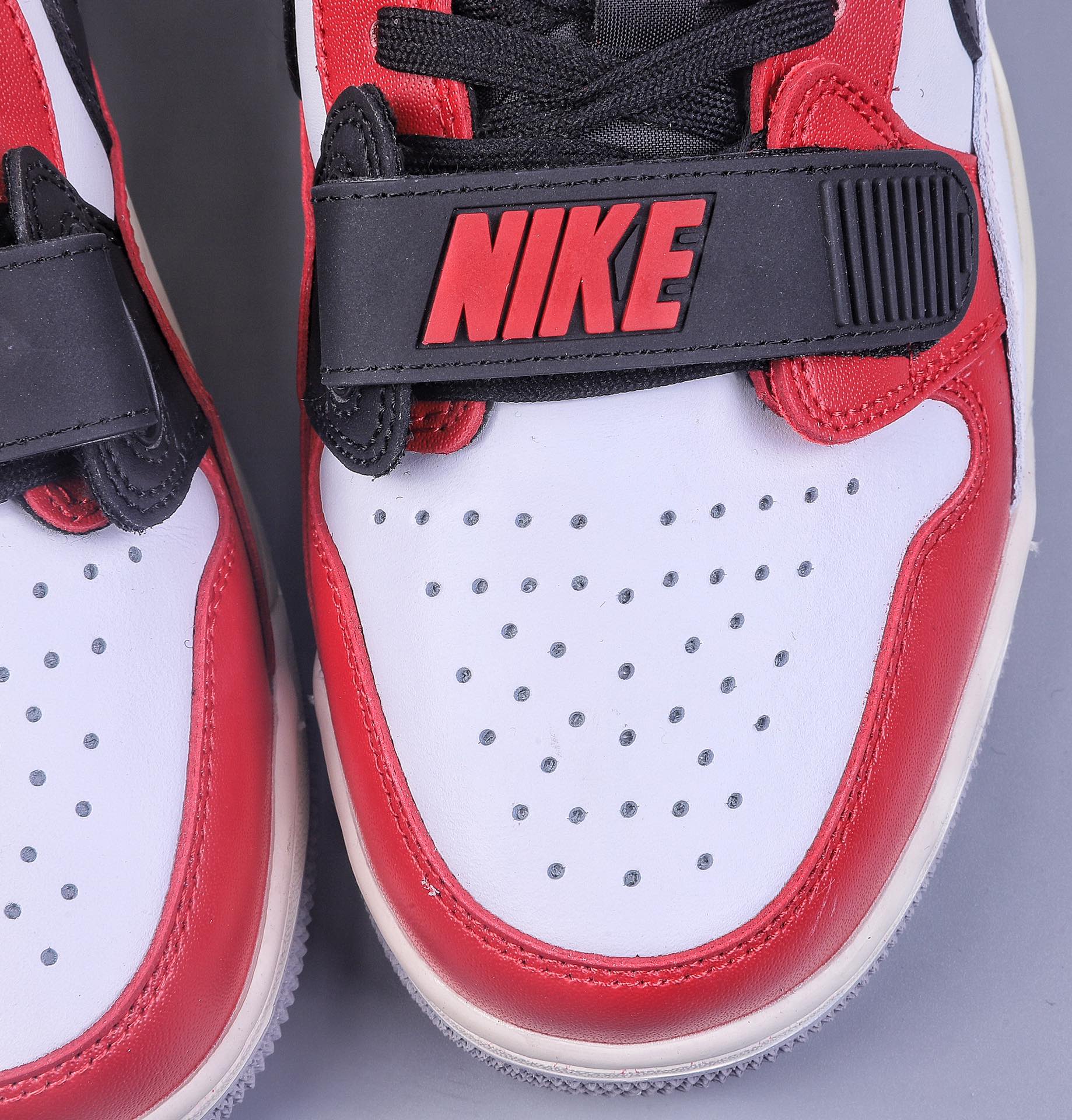 240 Air Jordan Legacy 312 ”白红” 原厂私磨 CD7069-106