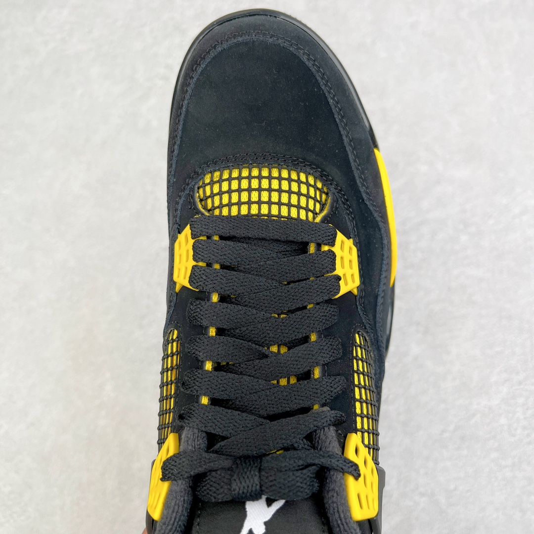 图片[4]-💰460 ＃GX Air Jordan AJ4 Retro 黑黄雷公 DH6927-017 圈内最强四代 独家外贸特供尺码含 45.5 49.5 50.5 耗时半年巨作 全套原纸板楦头开发 原厂特供皮料加持 确保原汁原味 完美呈现四代版型 一比一鞋头弧度高度鞋身弧度 数据细节工艺流程均保持原鞋一致 原厂TPU网格鞋带扣 正确内里网布 菱角分明不变形无多余毛边 柔软性质感一致于原鞋 市场唯一原厂鞋扣模具 背面可见隐藏注塑口 原厂织唛标 原厂飞人电绣工艺 尾指中部跳三针 独家绑鞋带手法 印刷中底布 四线拉帮 米色美纹纸贴合固定 进口港宝加持 后跟自然饱满 全鞋荧光划线卡点 追求极致完美 每一双都是工艺品 多重QC质检 超越公司货的品控标准 实实在在的免检产品 尺码：40 40.5 41 42 42.5 43 44 44.5 45 45.5 46 47.5 48.5 49.5 50.5 编码：by5936030-运动鞋