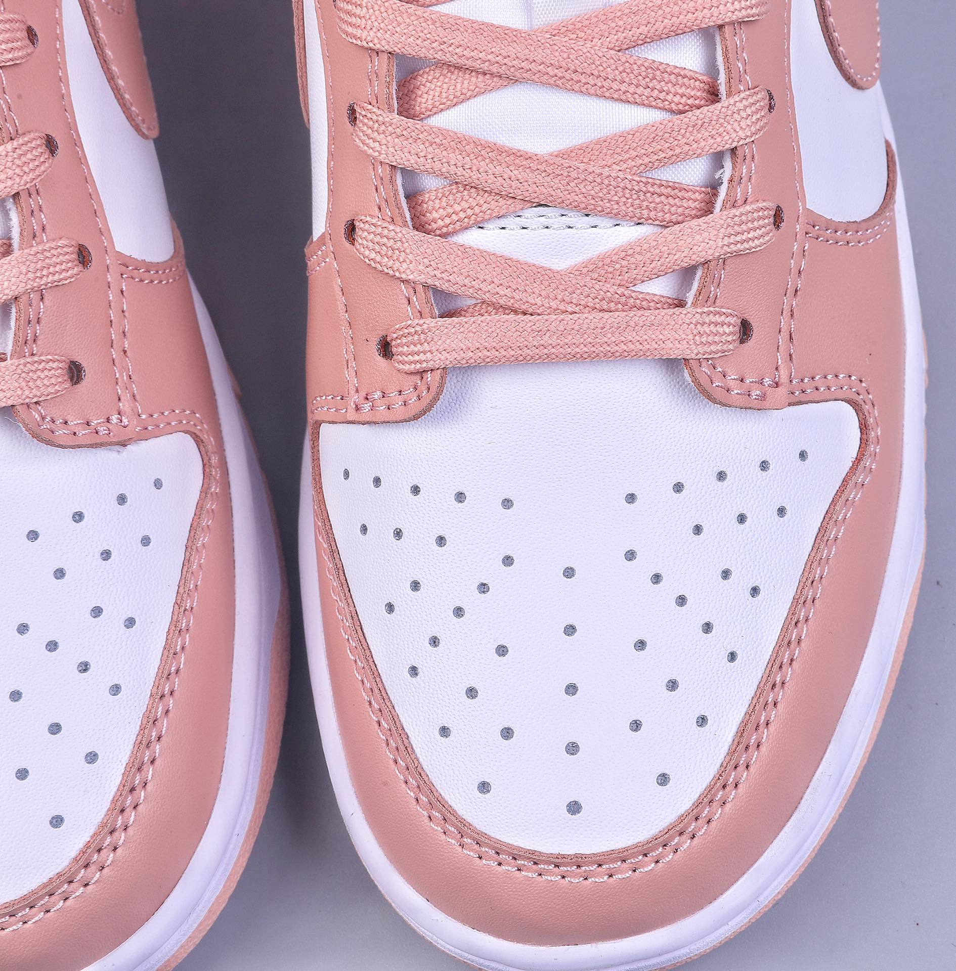 180 RS版Nk Dunk Low ESS 定制版 玫瑰粉 复古甜心绑带低帮休闲板鞋 DD1503-118