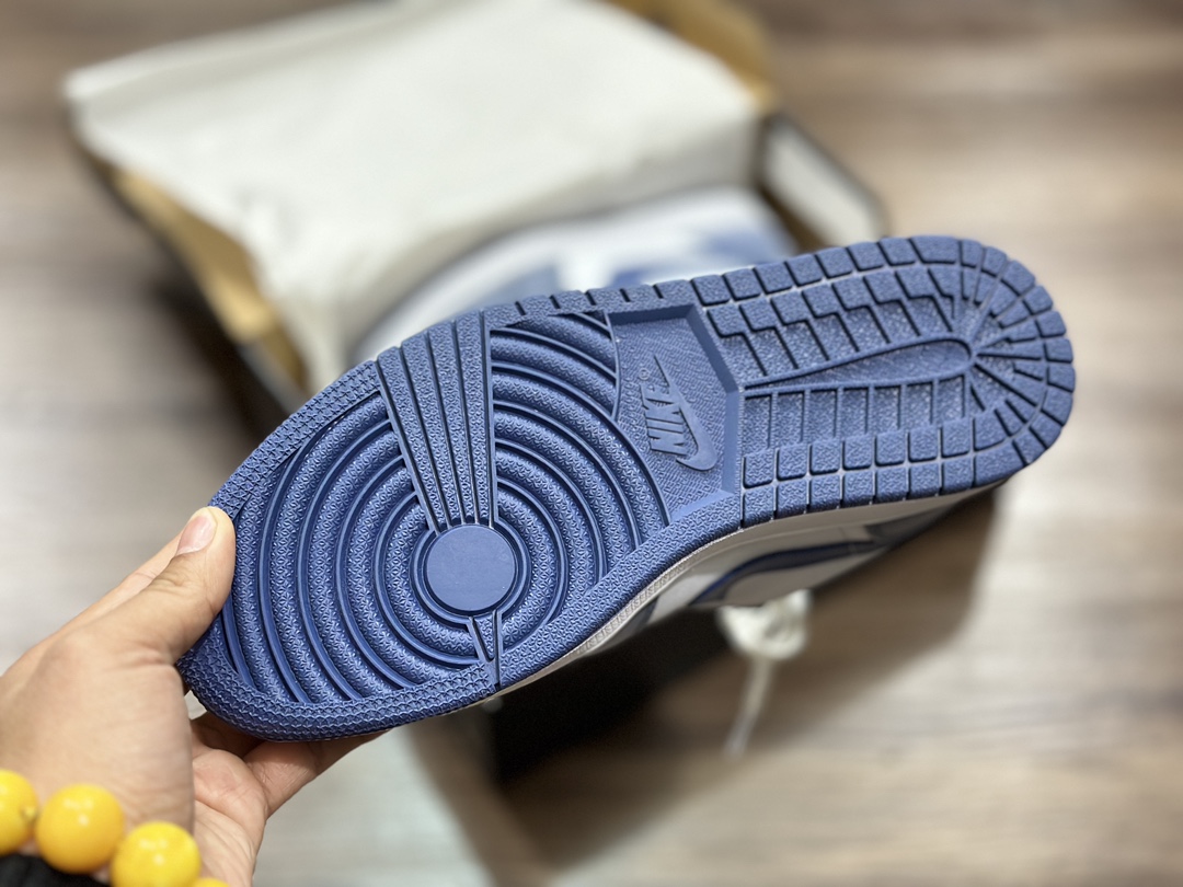200 Air Jordan 1 Low aj1 乔1低帮篮球鞋553558-414