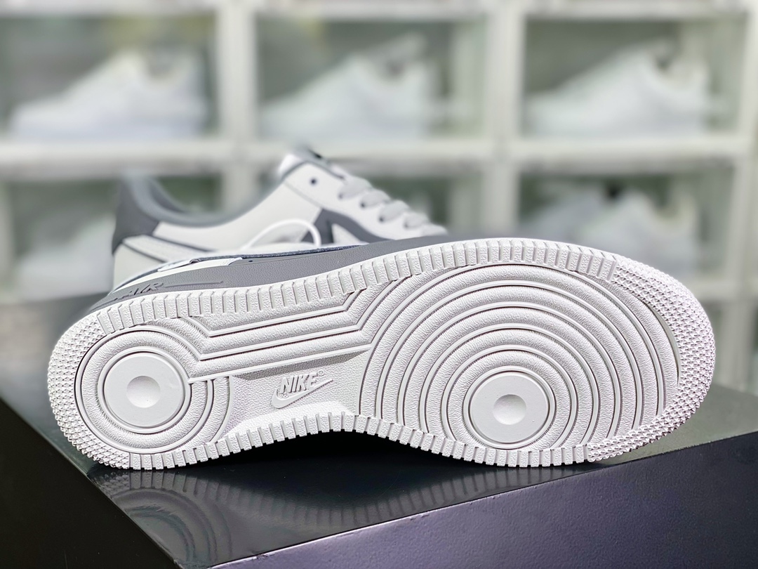240  Air Force 1 '07 Low QS”Grey/Dark Grey Mini Swoosh”空军一号DB3301-033