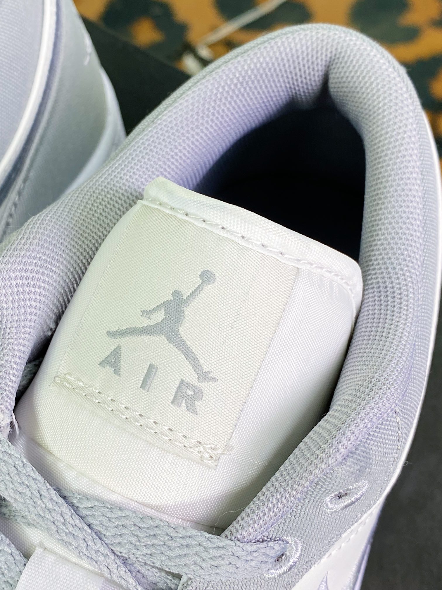 200  Air Jordan 1 Retro Low SE”Light Steel Grey”AJ1乔丹一代低帮篮球鞋“帆布烟灰白刺绣”DV0426-012