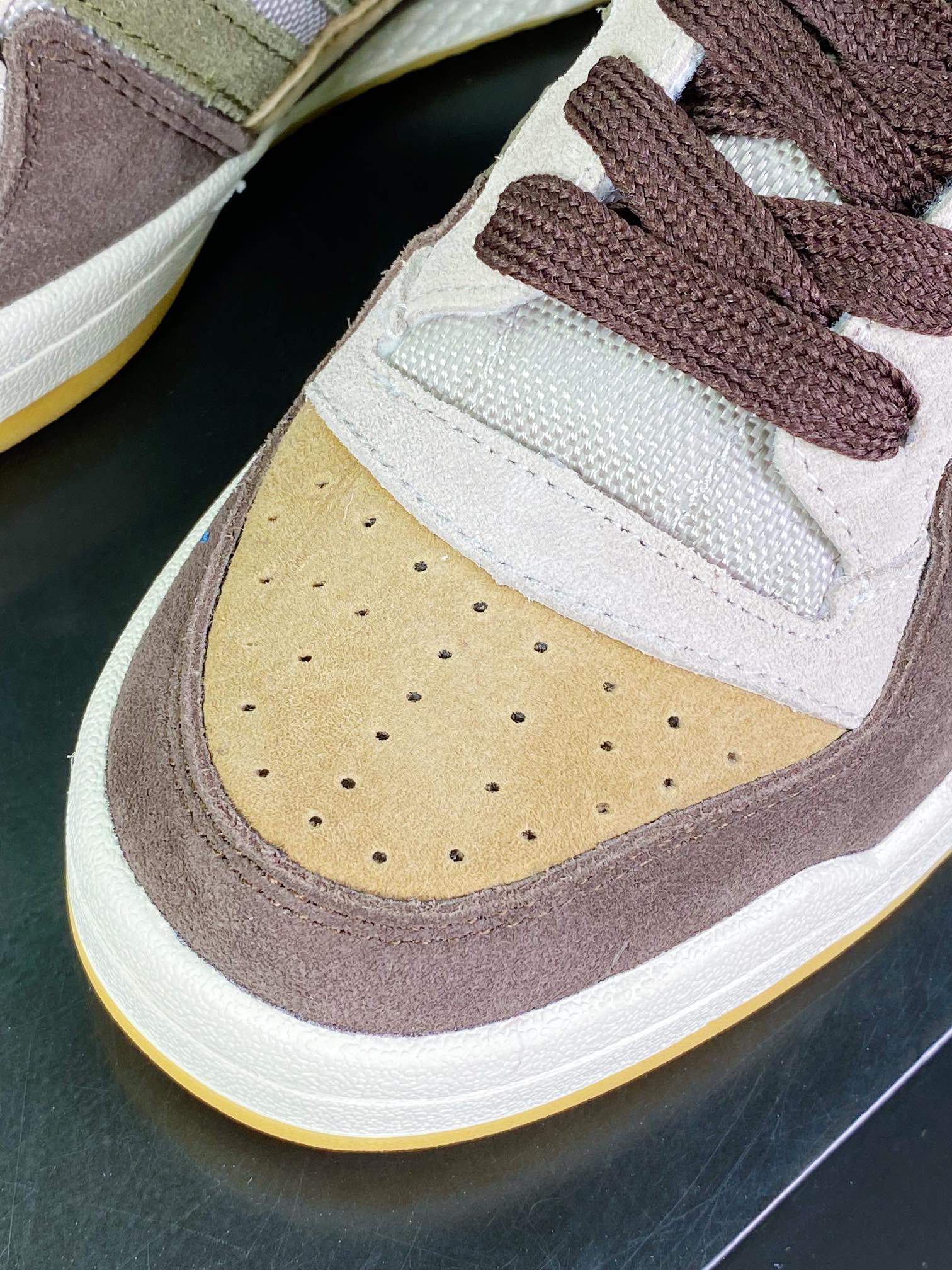 Clover Originals Forum 84 Low Roman Series Velcro ”Dark Brown, Wheat Yellow, Light Gray” GW4334