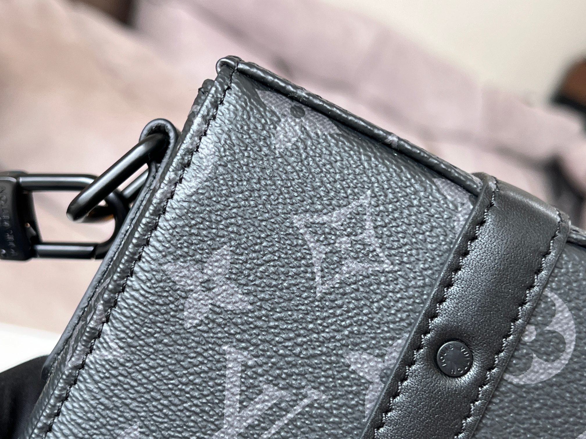 NO:200919,Original single M45727TRUNK Postman bag This small rectangular trunk Postman bag more details, LV [top original single], louis vuitton19860909原单M45727TRUNK 邮差包本款小巧长方体 Trunk 邮差包更多细节,LV【顶级原单】,louis vuitton,Bag