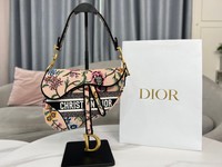 Dior Store
 Saddle Bags Gold Pink Embroidery Vintage