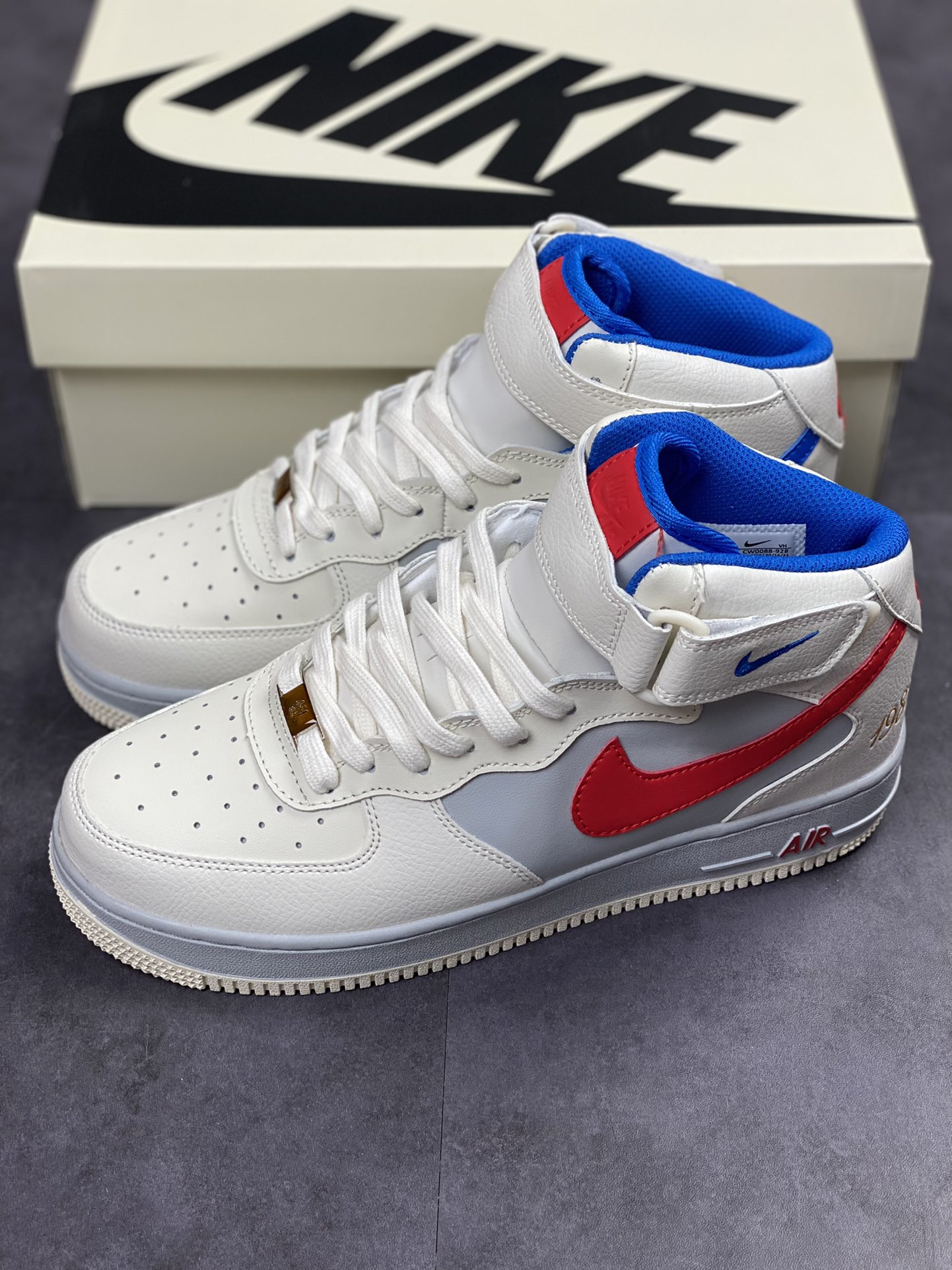 250 Nike Air Force 1 Mid 07 宝蓝红大白兔奶糖 CW0088-928