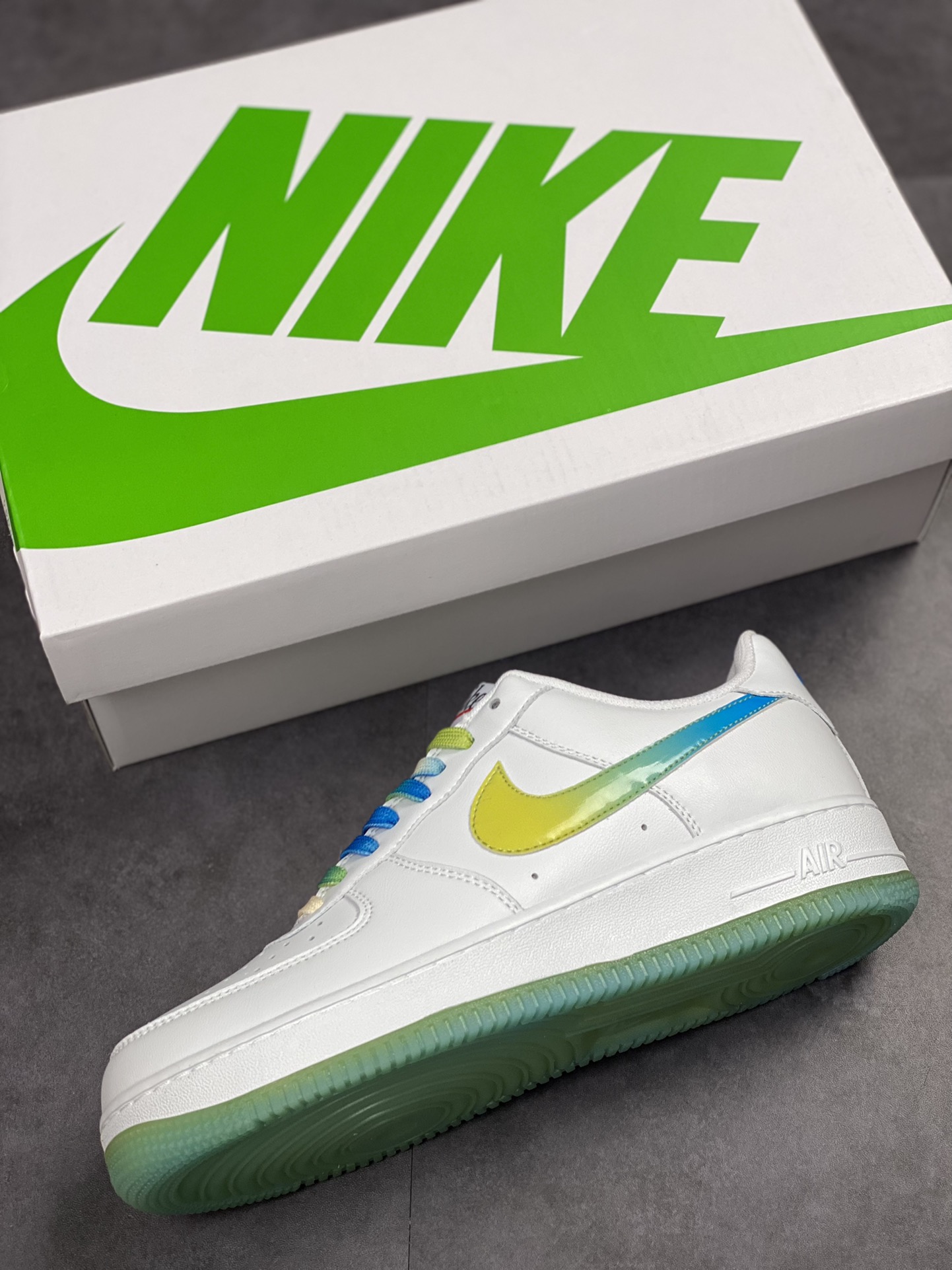 210 Nike Air Force 1 Low 07 白蓝黄渐变 冰柠檬配色 TO1232-111