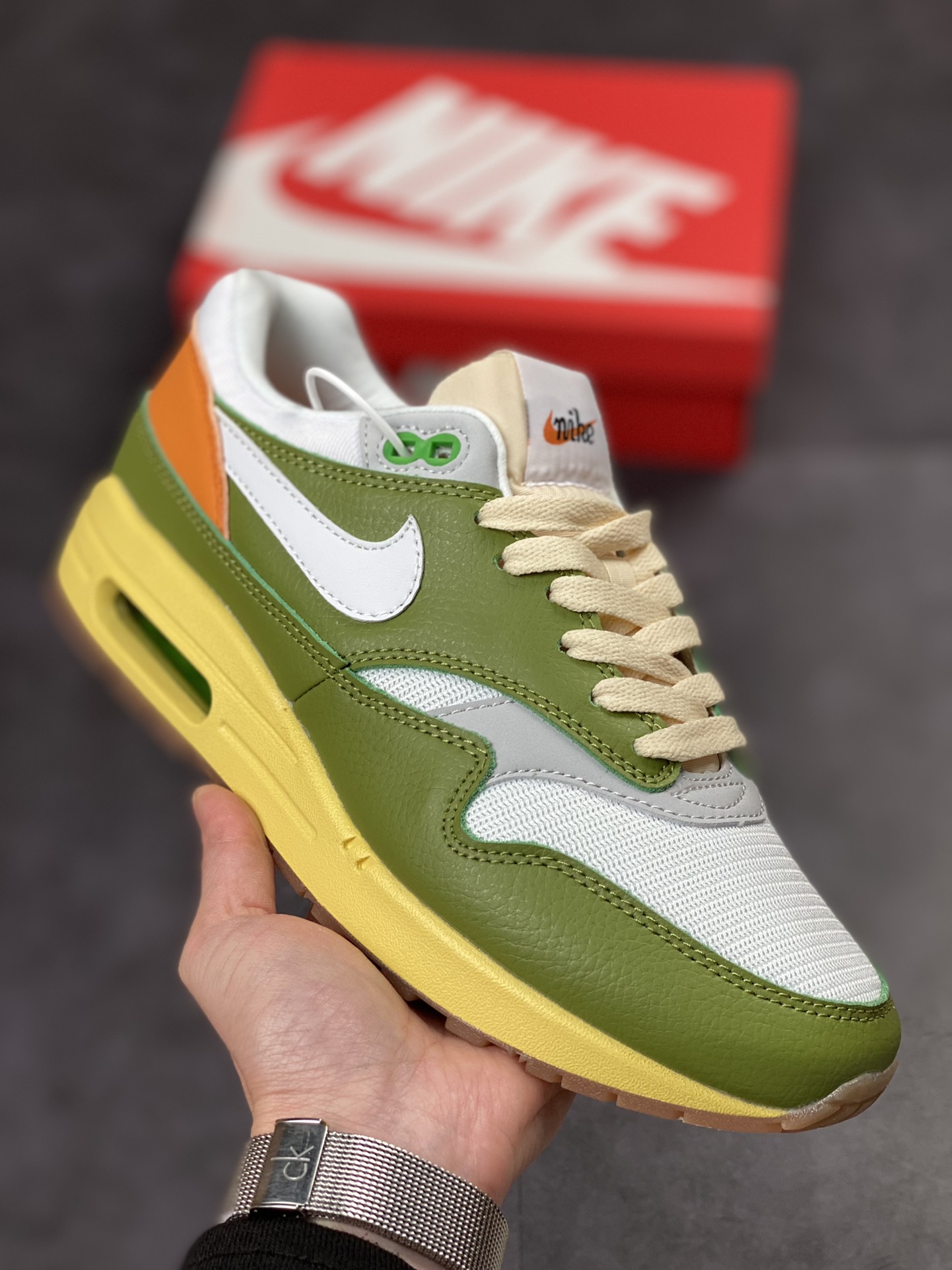 220 Nike Air Max 1 S 复刻白绿 复古休闲跑步鞋 FD0395-386