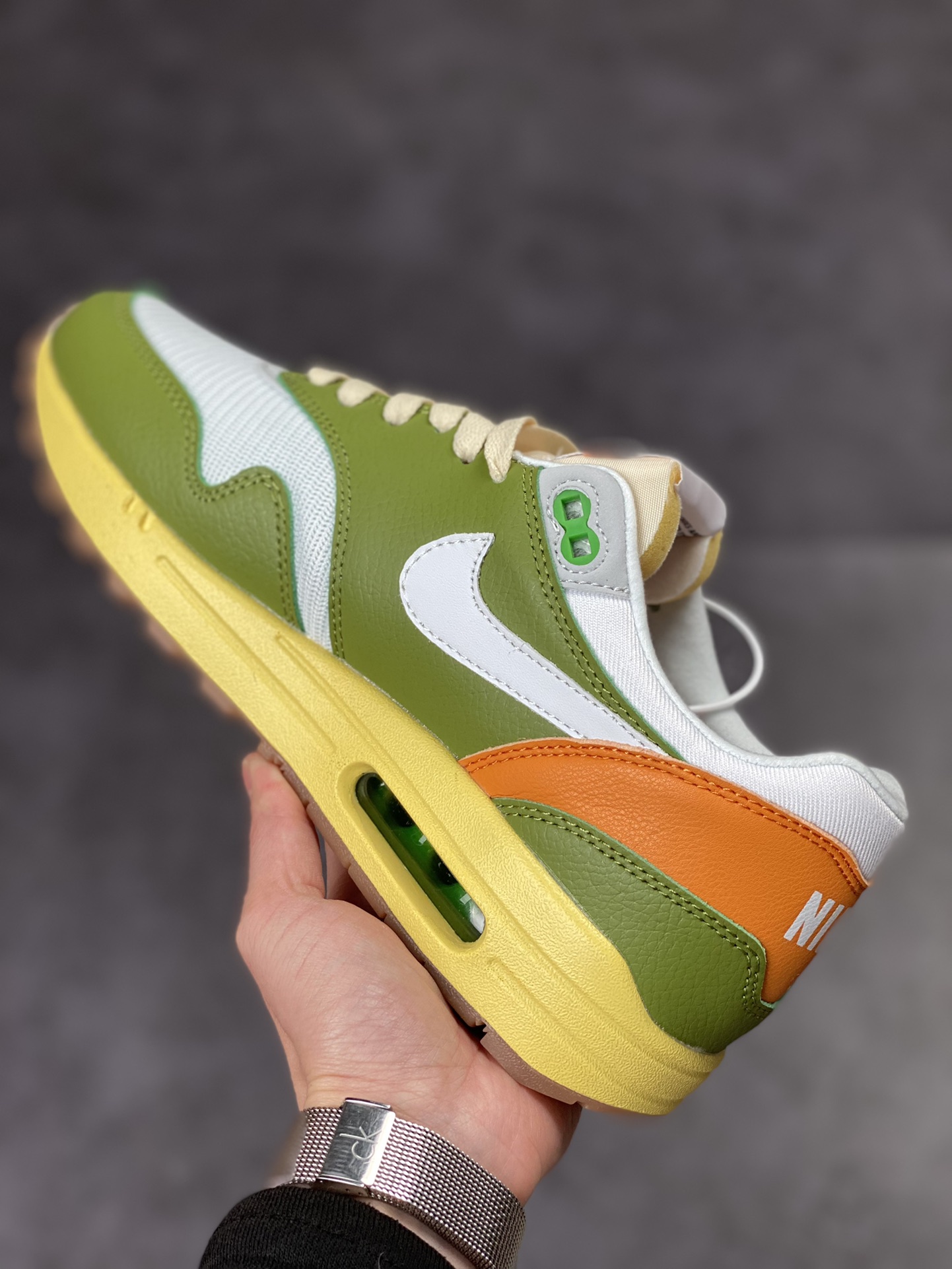 220 Nike Air Max 1 S 复刻白绿 复古休闲跑步鞋 FD0395-386