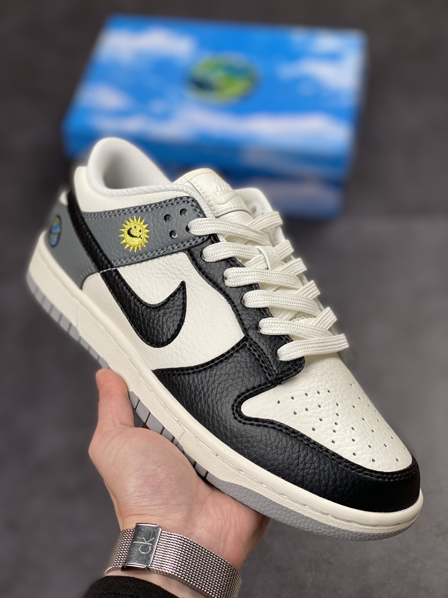 280 Nike Dunk Low 晴天蓝笑脸 纯原大厂出品 BB1609-113