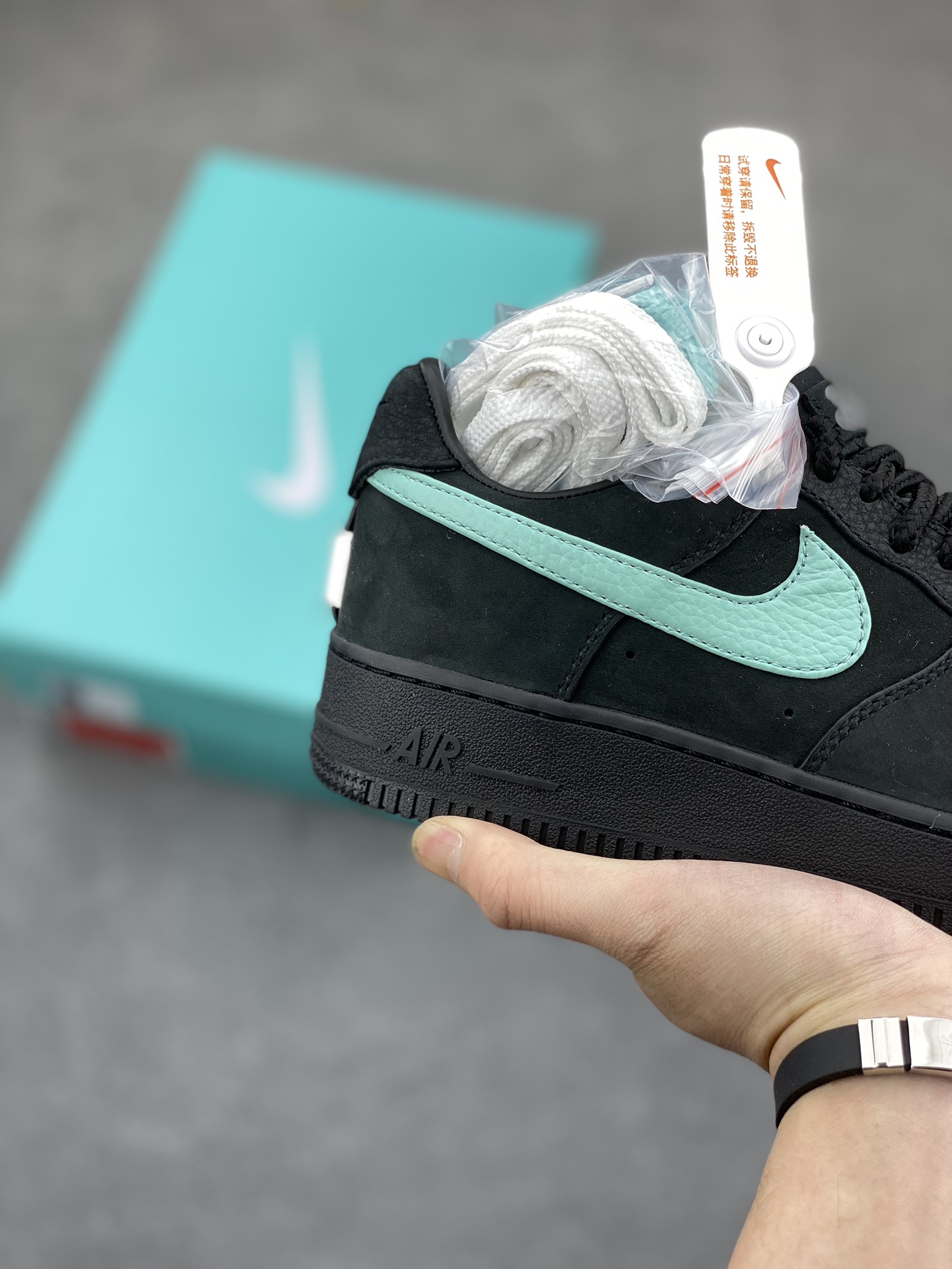 Tiffany & Co. x Nike Air Force 1 Low '1837' Black Green Sneakers 6 i1680372953 5890 4