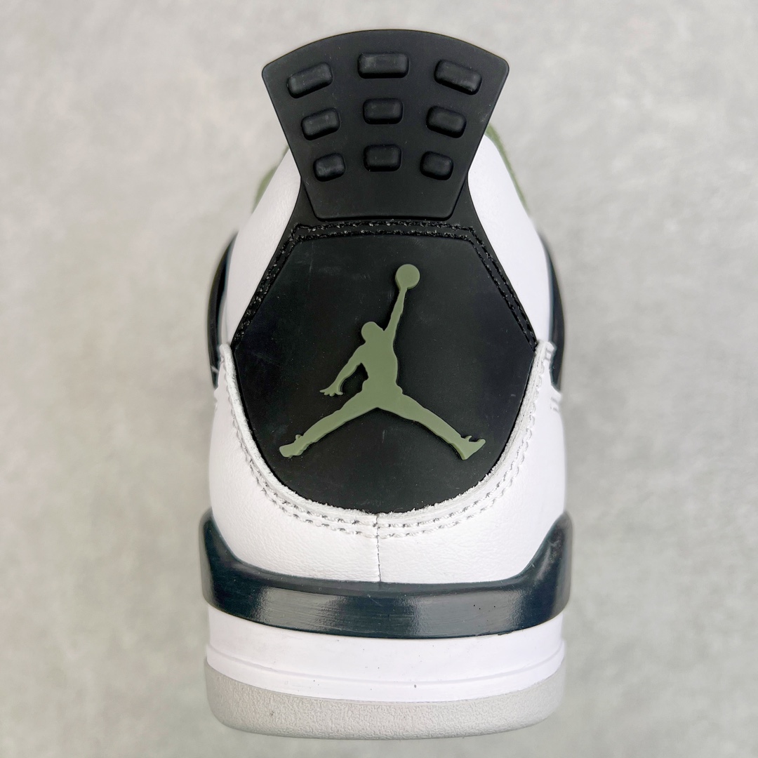图片[8]-＃PB版 福利特价 Air Jordan AJ4 Retro 耗时半年巨作 全套原纸板楦头开发 调试30余版 确保原汁原味完美呈现四代版型 一比一鞋头弧度高度趴度鞋身弧度 此版本只针对中端市场 皮料材质有所更替 其他数据细节工艺流程均保持公司一致 细节品控鞋型随意秒杀市面3XX 4XX 原厂TPU网格鞋带扣 正确内里网布 菱角分明不变形无多余毛边 柔软性质感一致于原鞋 原厂织唛标 原厂飞人电绣工艺 独家绑鞋带手法 印刷中底布 四线拉帮 米色美纹纸贴合固定 进口港宝加持 后跟自然饱满 全鞋荧光划线卡点 追求极致完美 每一双都是工艺品 多重QC质检 超越公司货的品控标准 实实在在的免检产品 尺码：40 40.5 41 42 42.5 43 44 44.5 45 46 47.5-选品中心