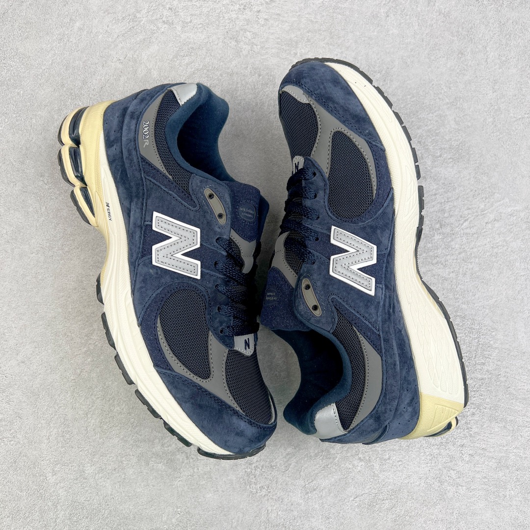 图片[3]-＃特价福利 New Balance NB2002系列 男女休闲慢跑鞋 必备的时髦单品之一 最新出的2002R系列 这款延续了经典科技 升级版N-ERGY缓震物料机能与材质上脚太舒适了 鞋面的柔软麂皮搭配尼龙网布 特别透气而且还复古感 不管是搭配牛仔裤还工装裤都是百搭！小红书众多博主上脚推荐！实拍调校N版已经零色差零失真 百分百还原实物色彩所见即所得 不存在货不对板色差等低级问题 选购参考实物拍摄 不混卖不参货 只用心做好货严格选品 承诺混一赔十 尺码：36 36.5 37 37.5 38 38.5 39.5 40 40.5 41.5 42 42.5 43 44 45-选品中心
