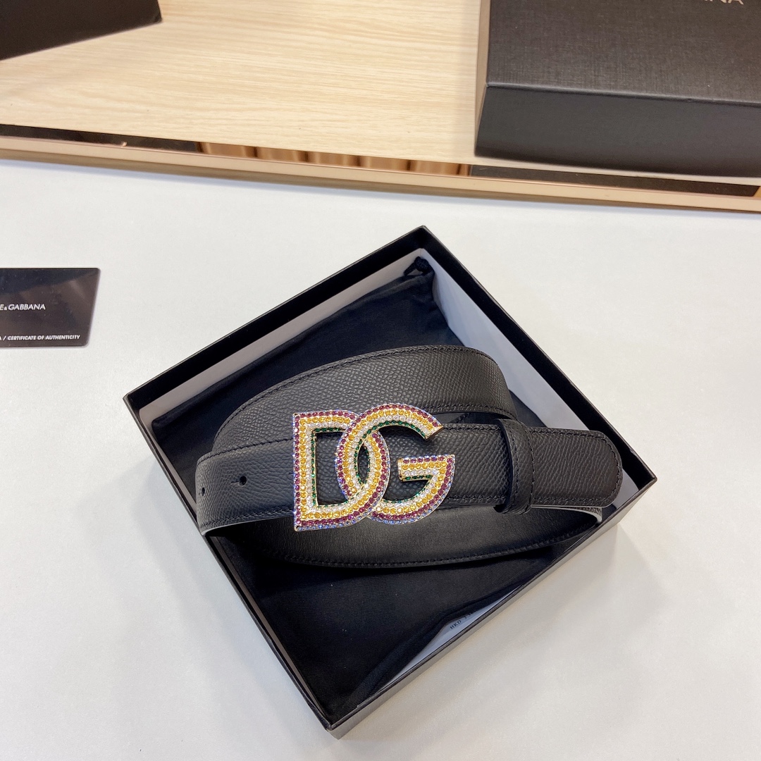 D&G杜嘉班纳双面小牛皮腰带点缀字母