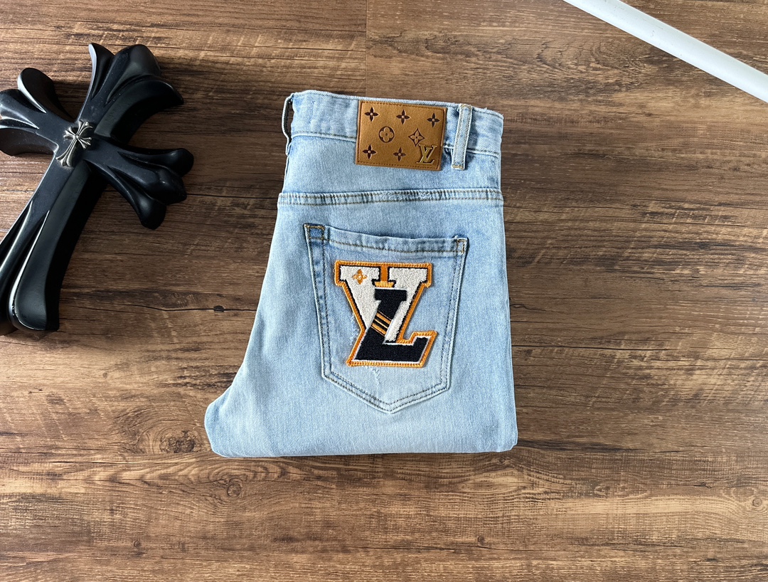 Louis Vuitton Clothing Jeans Embroidery Men Cotton Denim Spring/Summer Collection