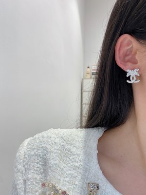 Chanel Jewelry Earring UK 7 Star Replica