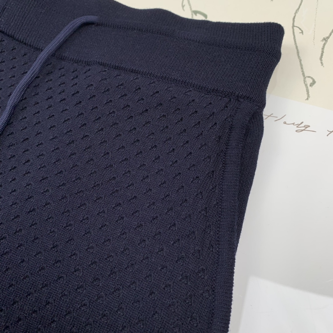 New Cash Collection 2024: Classic TB Tweed Shorts in Cotton Knit Fabric - 图片 5