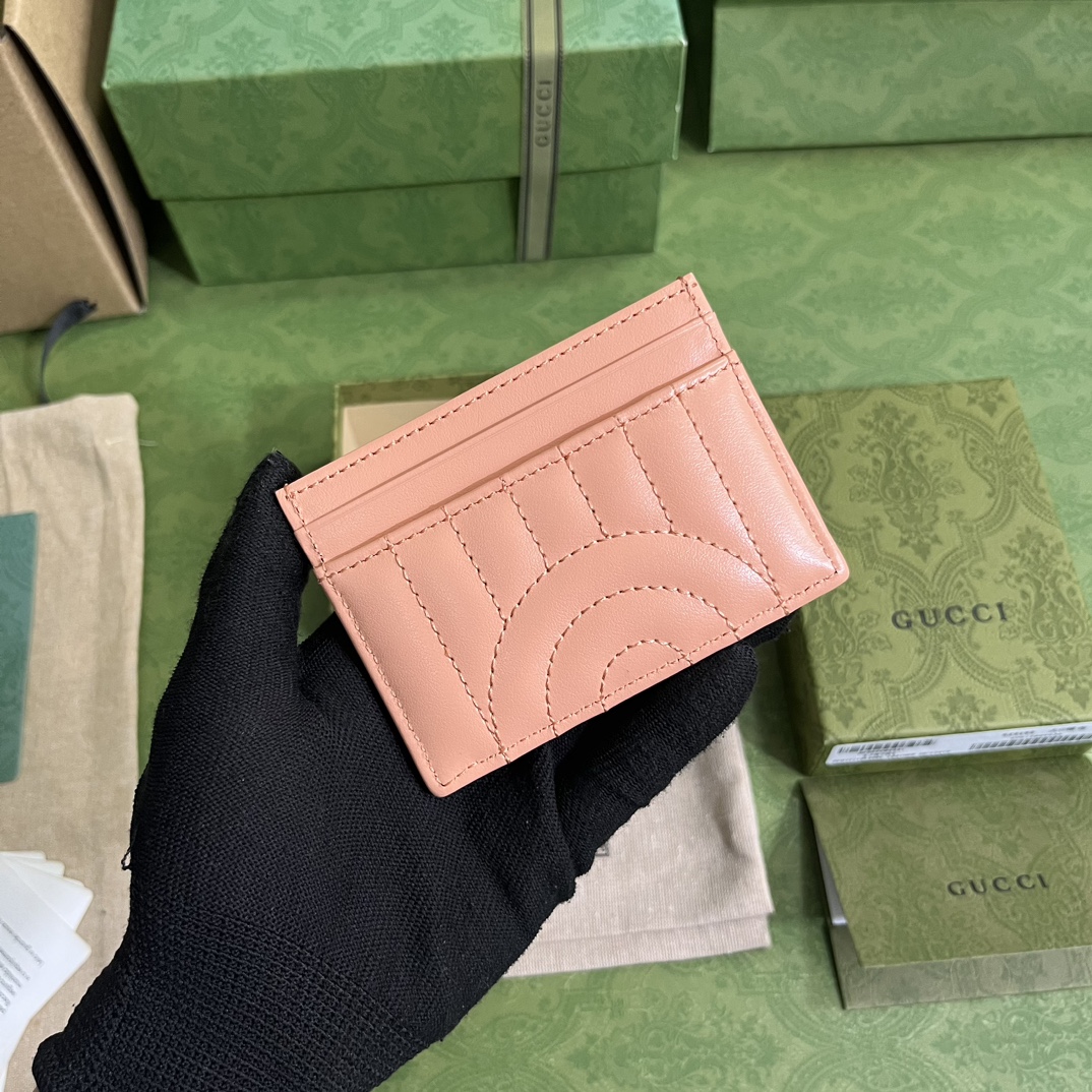Gucci 配全套 绿色包装 令人欲罢不能的卡包你收了吗 GG Marmont系列