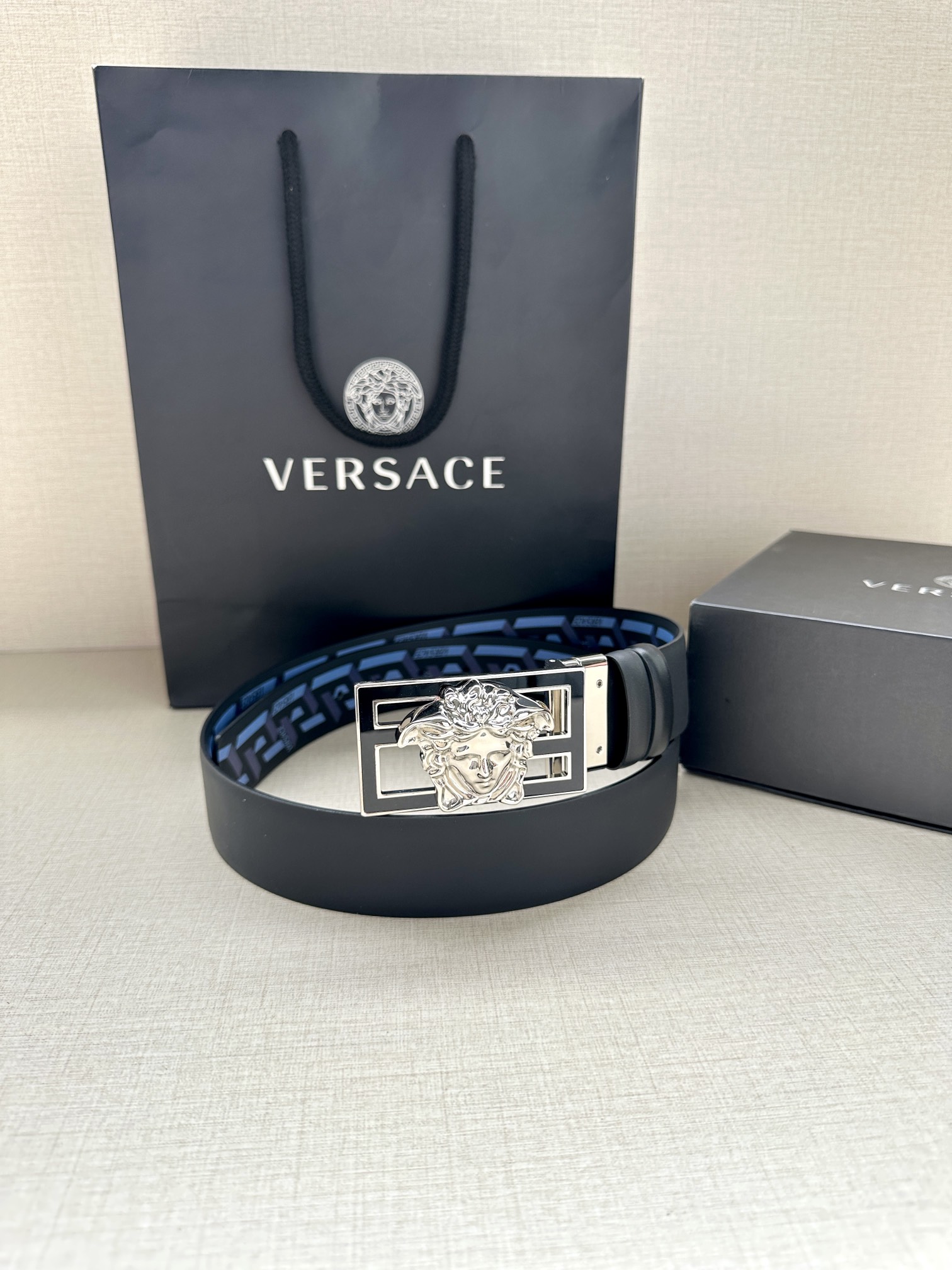 宽度3.8cmVERSACE/FEN