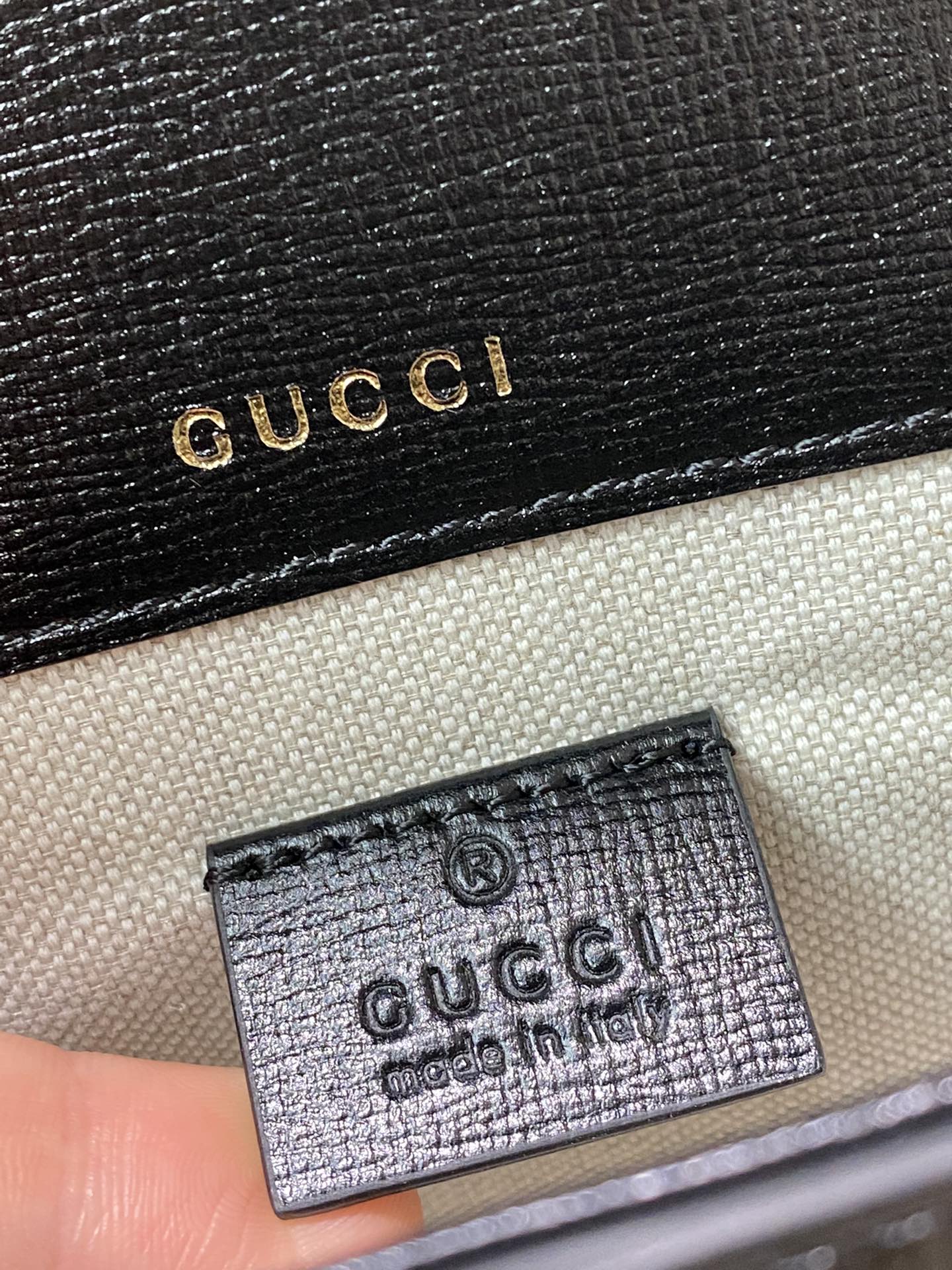 。发货实拍，原厂皮GG马鞍包✈️658574克皮
