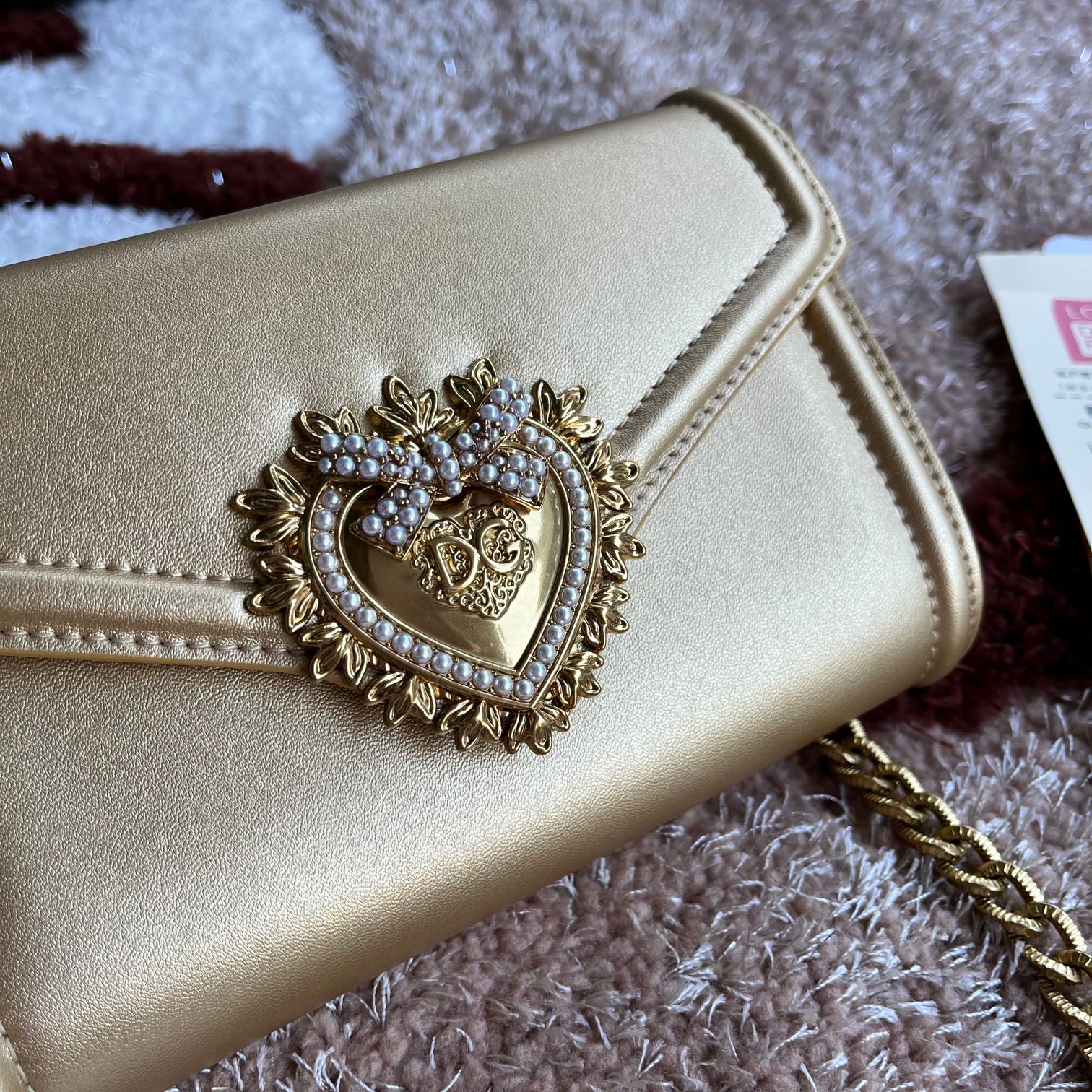 原单Dolce&Gabbana海外代购专用品款号5512️双用斜挎手拿包简单时尚为主采用进口牛皮原材料蝴