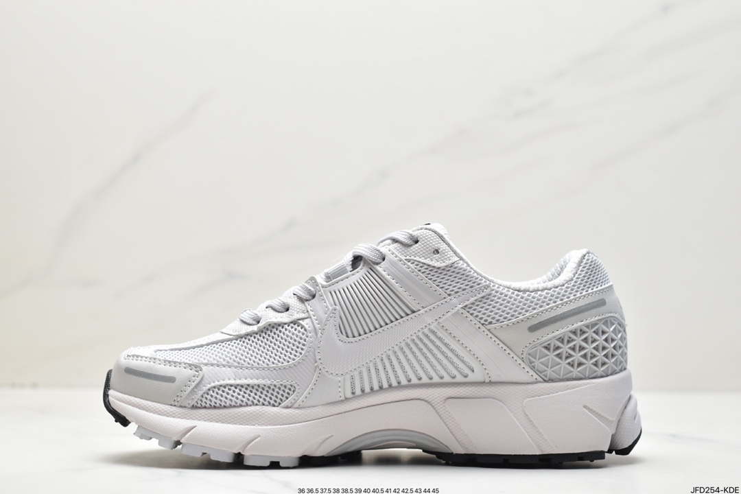 170 耐克Nike Zoom Vomero 5 SP”Vast Grey/Sail”马拉松复古跑五代休闲运动慢跑鞋 BV1358-001