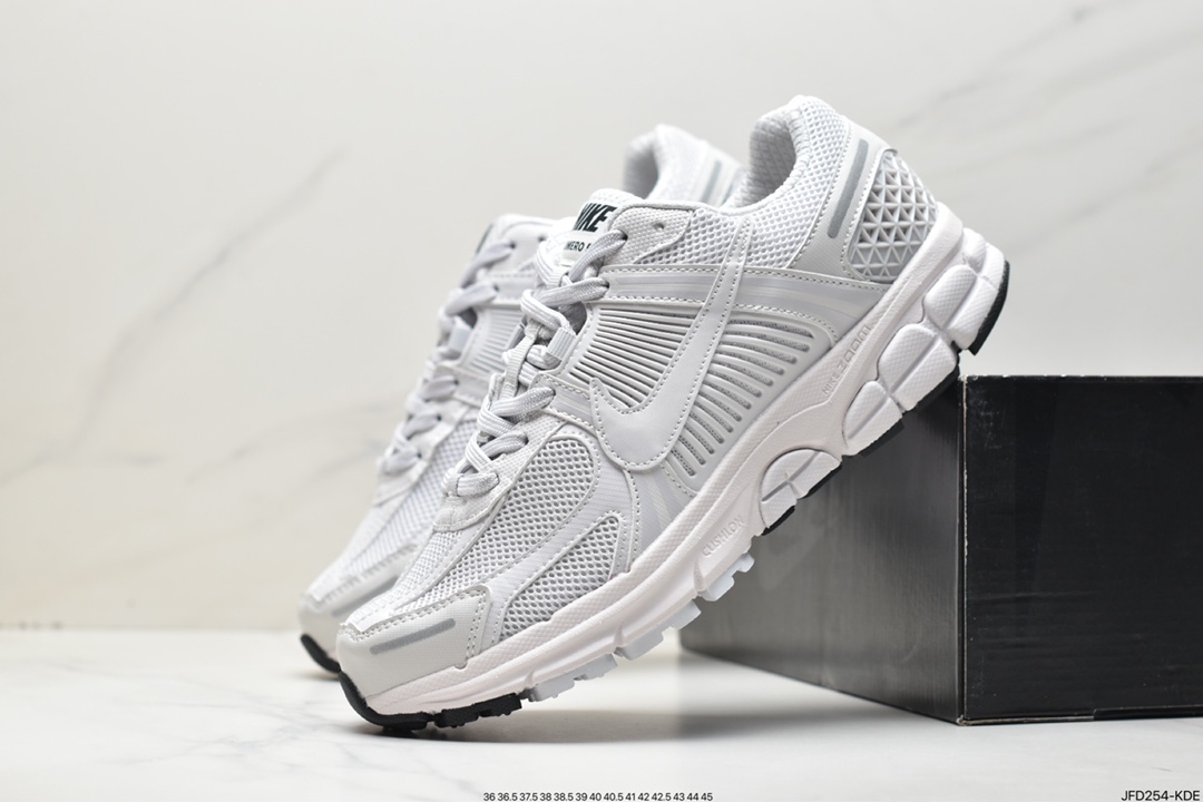 170 耐克Nike Zoom Vomero 5 SP”Vast Grey/Sail”马拉松复古跑五代休闲运动慢跑鞋 BV1358-001