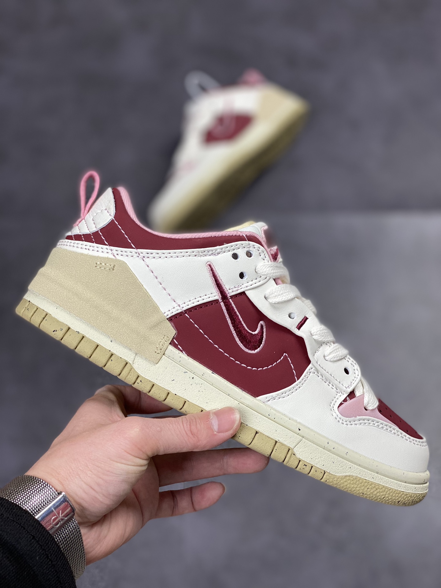 210 NIKE SB Dunk Low 白粉酒红情人节双钩 性价比天花板 FD4617-667