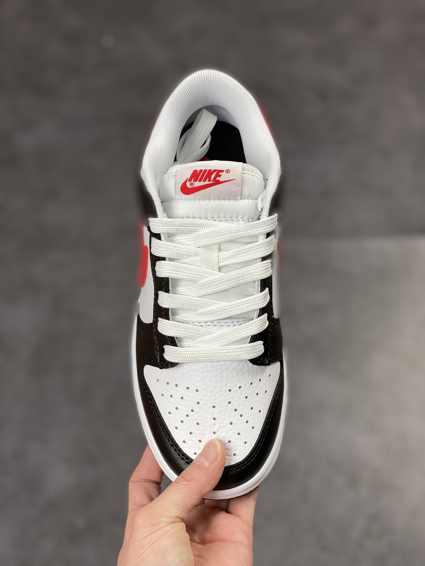 180 NIKE SB Dunk Low 黑白红 性价比天花板 FB3354-001