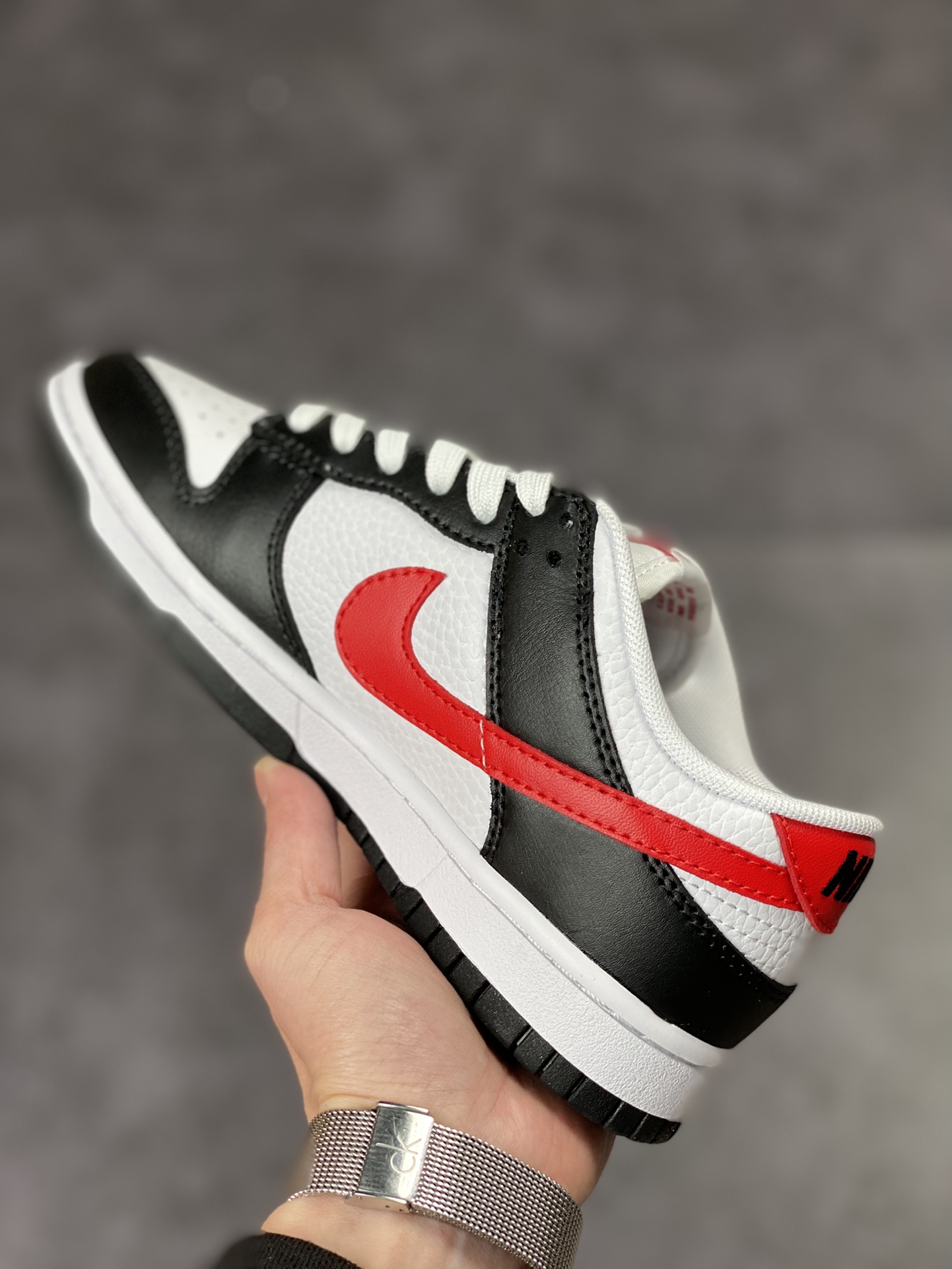 180 NIKE SB Dunk Low 黑白红 性价比天花板 FB3354-001