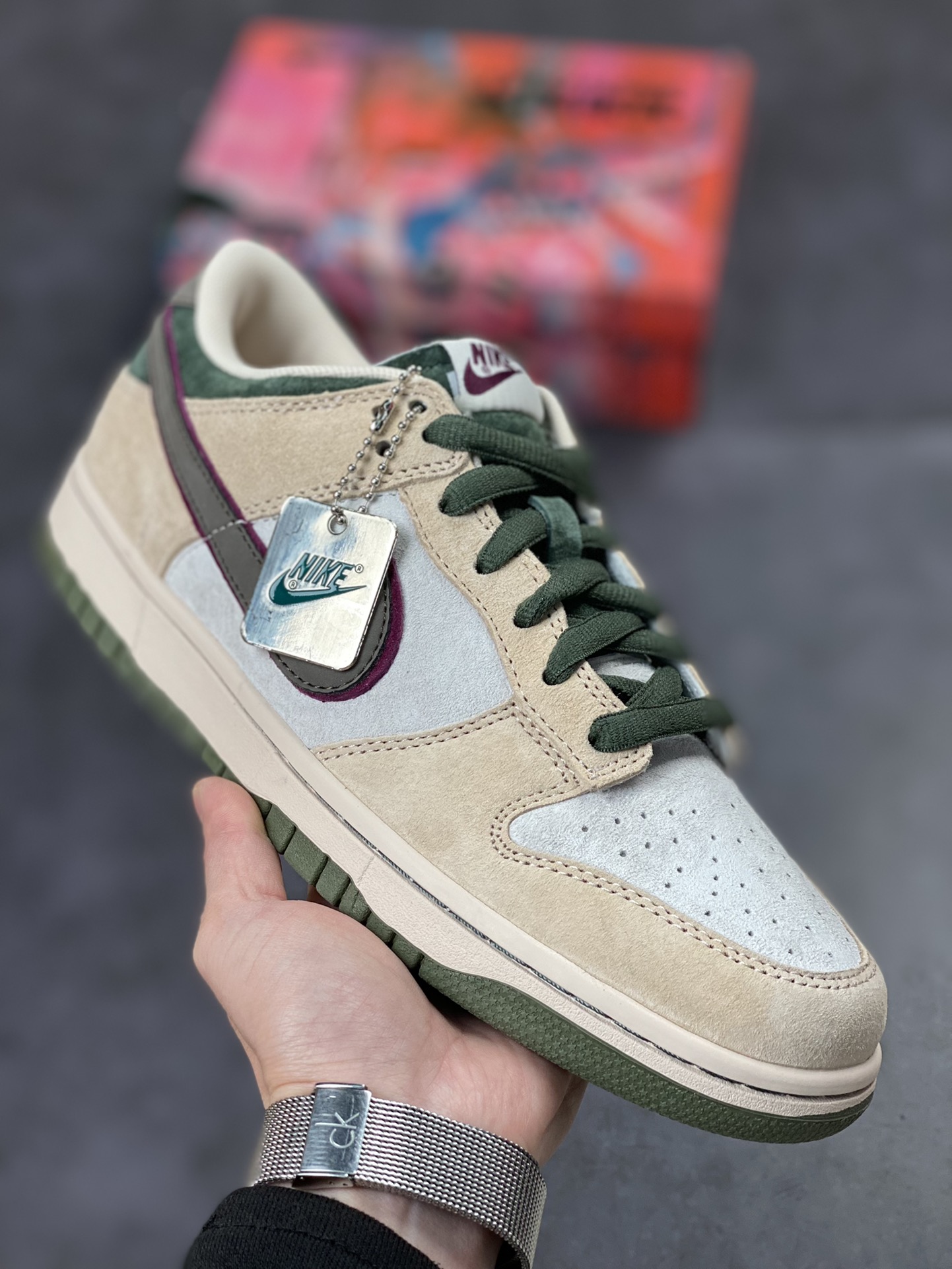 200 NIKE SB Dunk Low 大友克洋 麂皮卡其绿 LF0039-029