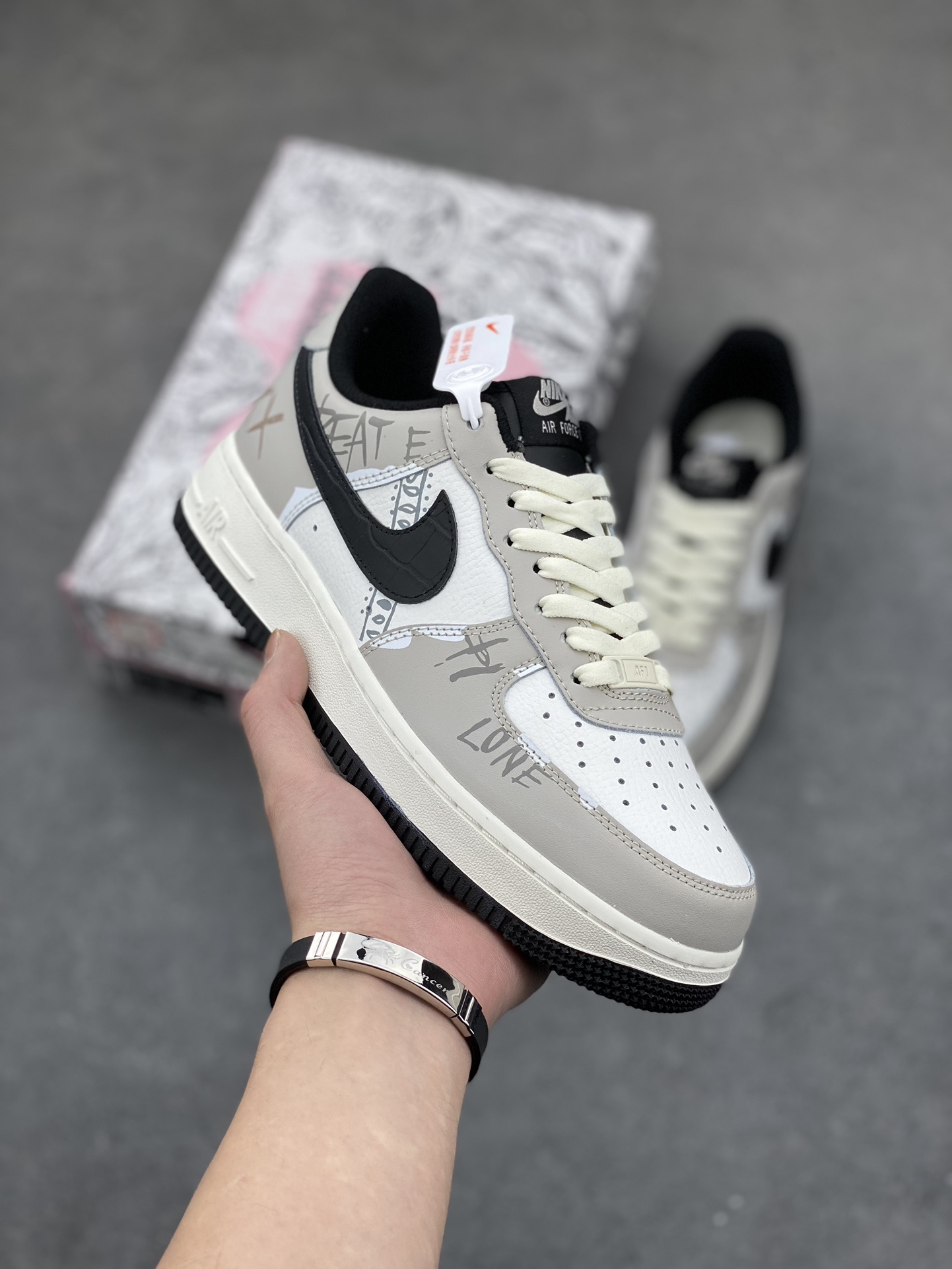 Nike Air Force 1 Low '07 Custom West Coast Casual Sneakers