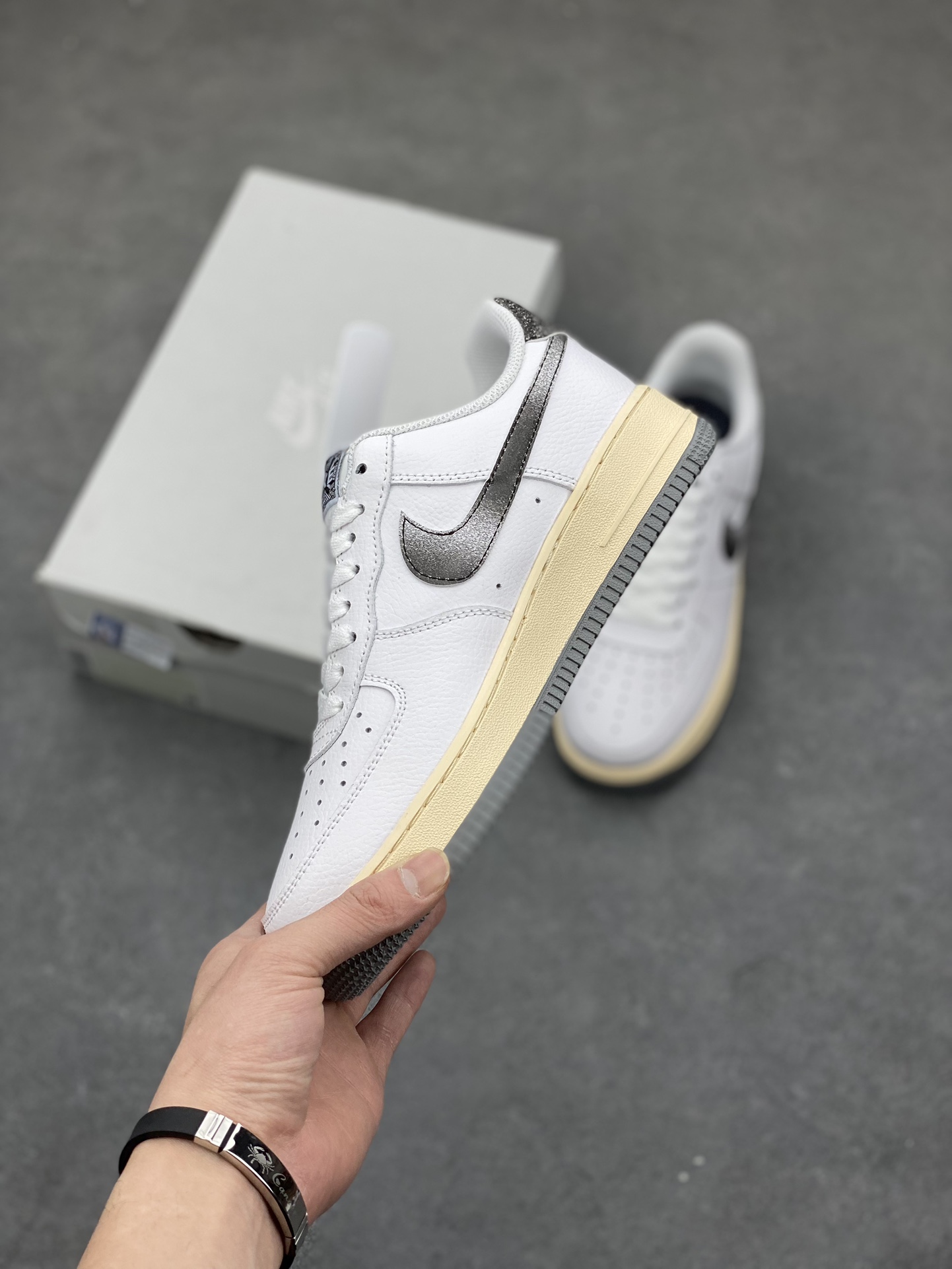 Nike Air Force 1 Low '07 Black White Gradient Casual Sneakers DV7183-100 4 i1680464098 3557 2