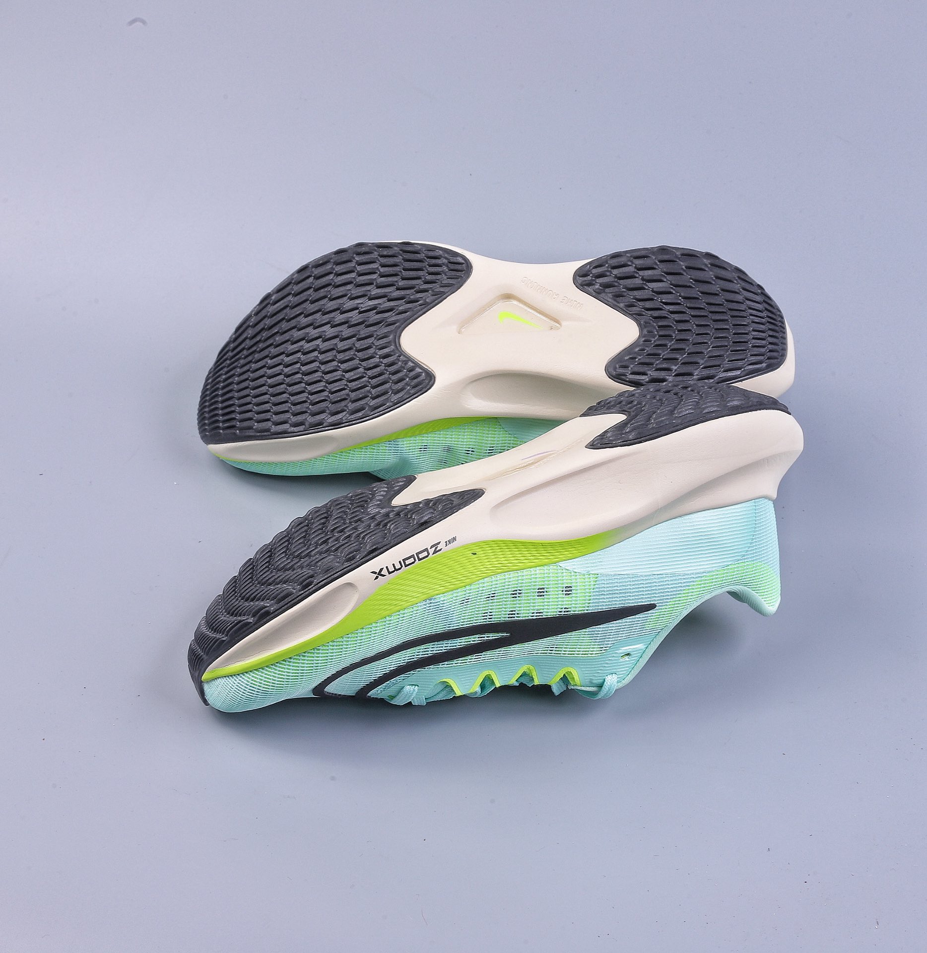 170 Nike Zoom Fly 5运动休闲缓震碳板跑步鞋 DM8968-300
