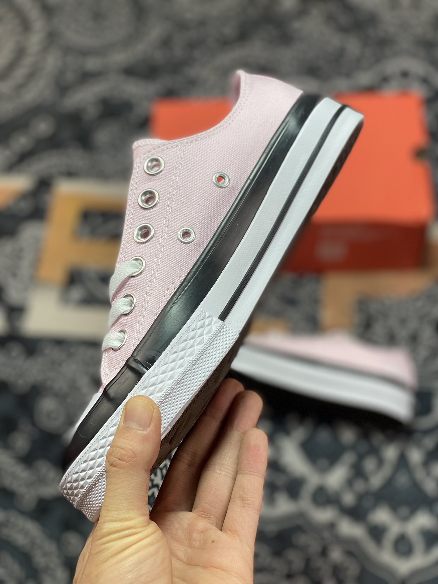 FRGMT x CONVERSE Chuck 70 By You Fujiwara co-branded Chuck 70 casual canvas sneakers A04631/light pink A04633