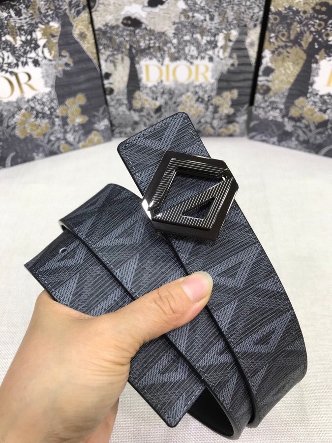 最新款迪奥CDDIAMOND腰带扣4