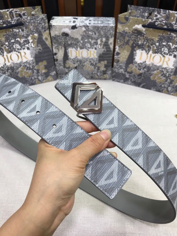 最新款迪奥CDDIAMOND腰带扣4
