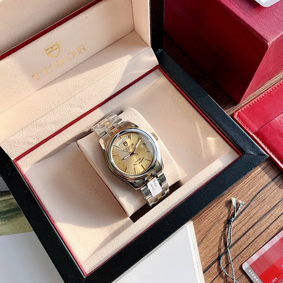 Часы Tudor