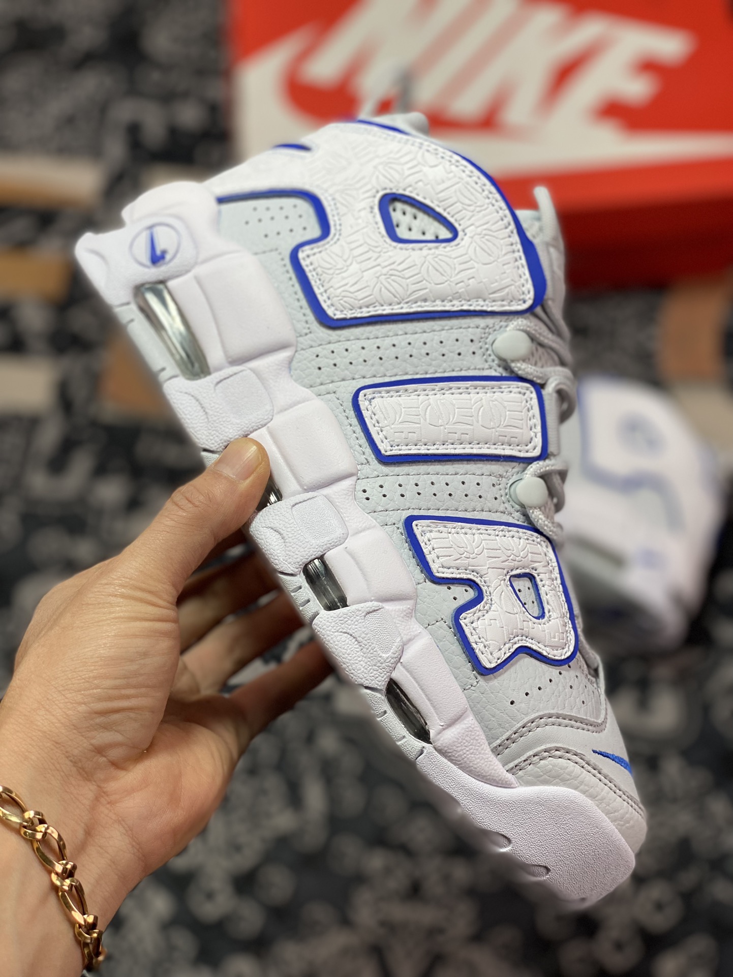 Nike Air More Uptempo'96 Hoops”Embossed”皮蓬一代篮球鞋FD0669-100