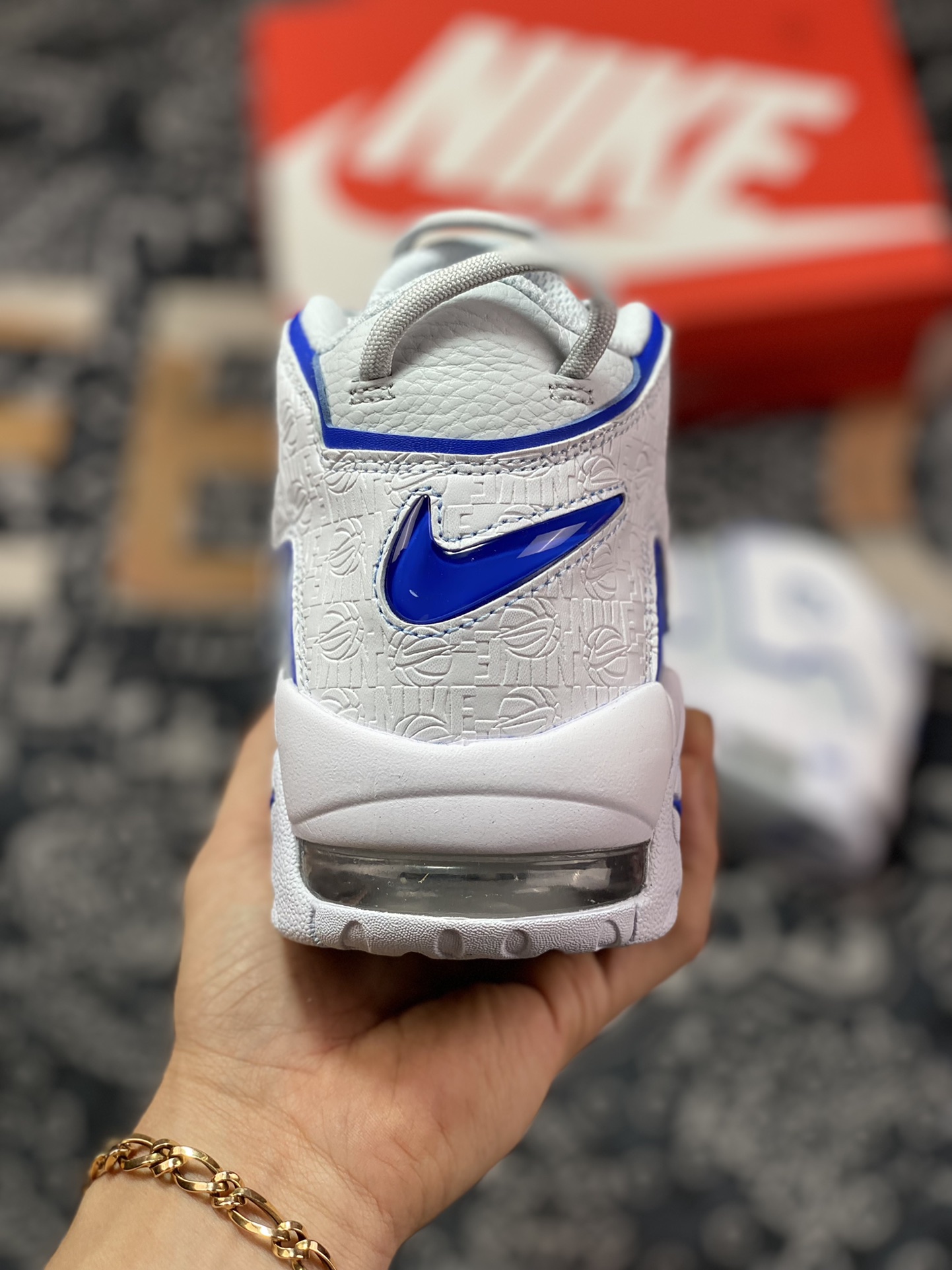 Nike Air More Uptempo'96 Hoops”Embossed”皮蓬一代篮球鞋FD0669-100