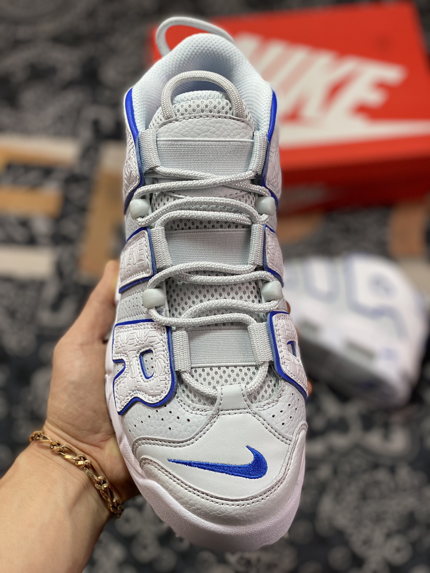 Nike Air More Uptempo'96 Hoops”Embossed”皮蓬一代篮球鞋FD0669-100