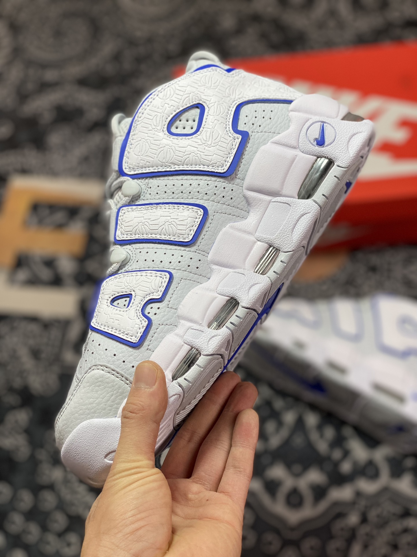 Nike Air More Uptempo'96 Hoops”Embossed”皮蓬一代篮球鞋FD0669-100