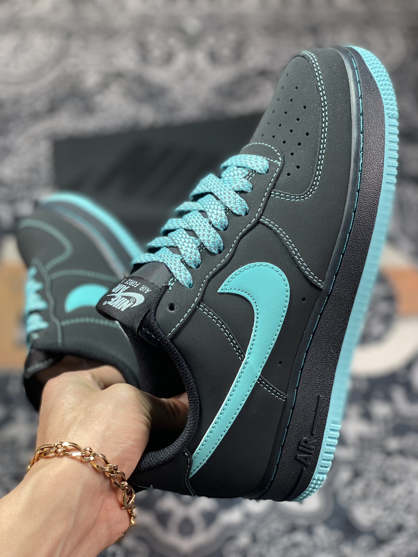 Tiffany & Co. x Nike Air Force 1'07 Low ”Tiffany & Co. Blue” Air Force One DH5696-226